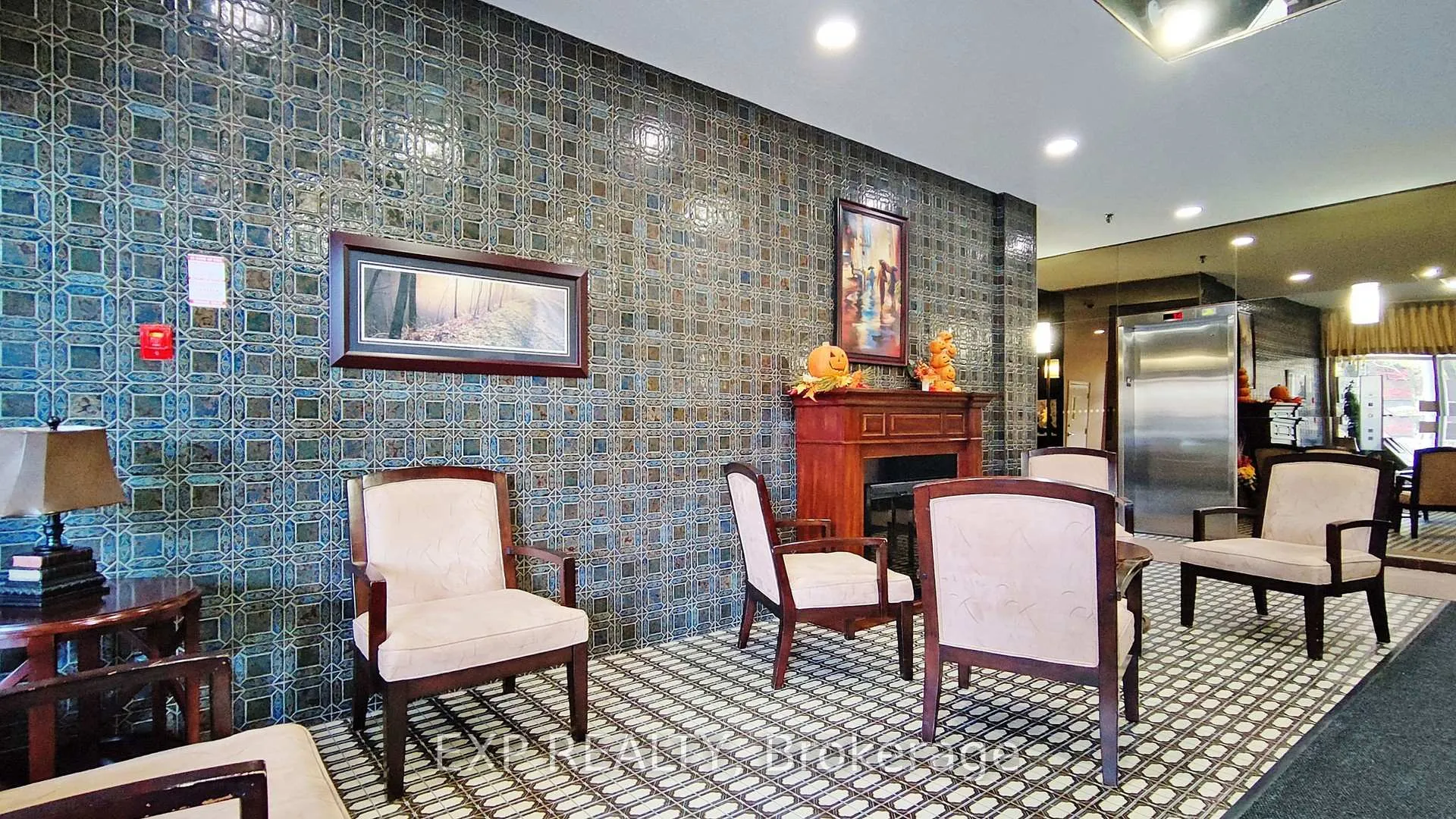 Photo 31 of Unit 808, 121 Ling Road, Scarborough, West Hill — HOMEH