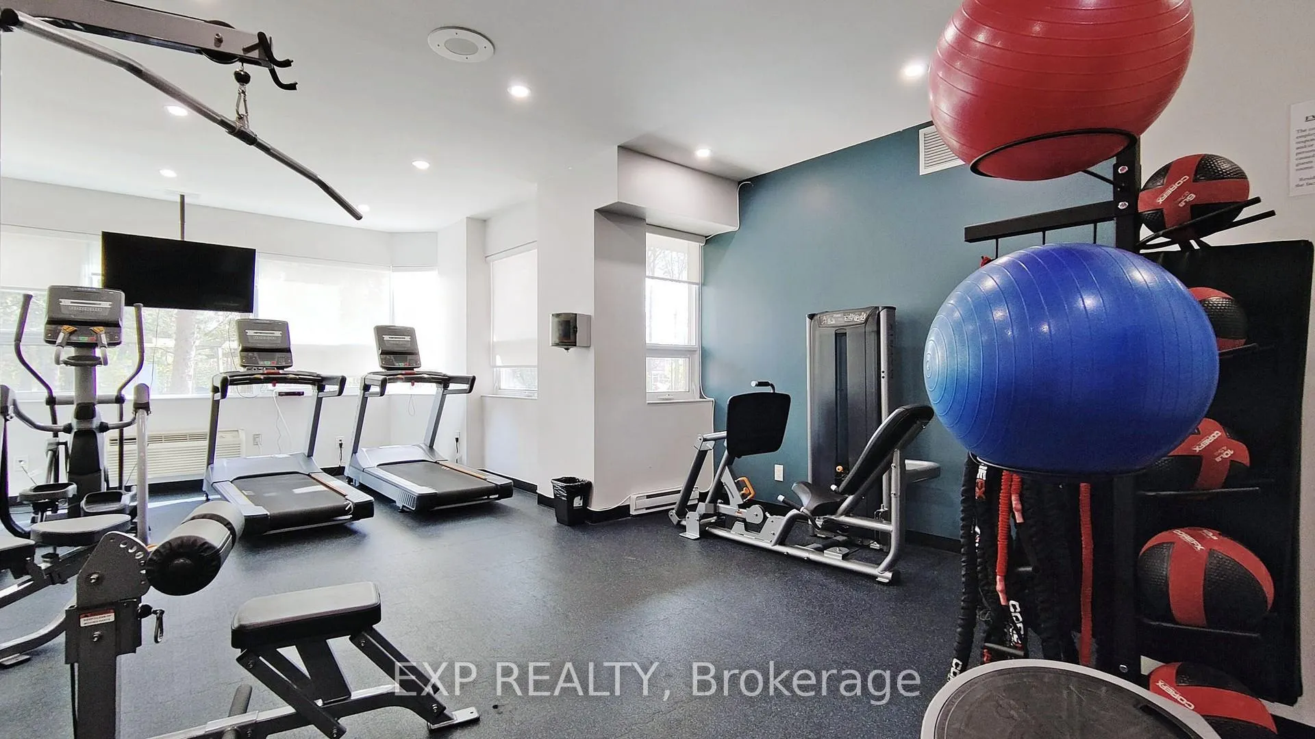 Photo 32 of Unit 808, 121 Ling Road, Scarborough, West Hill — HOMEH