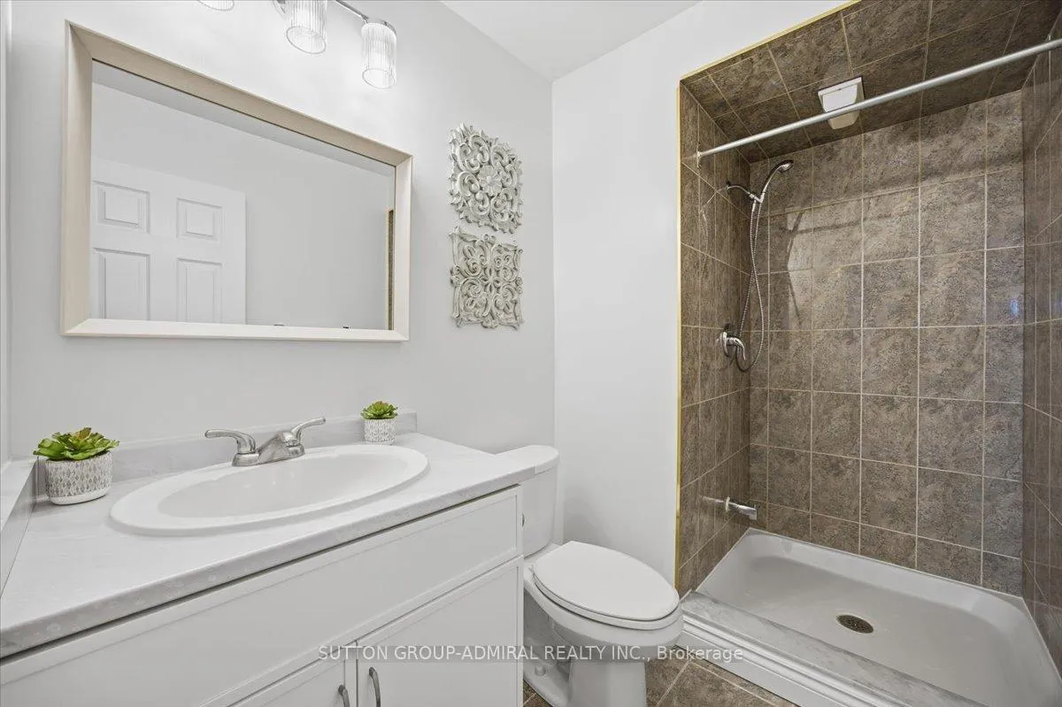 Photo 18 of 137 Chelwood Drive, Vaughan, Brownridge — HOMEH