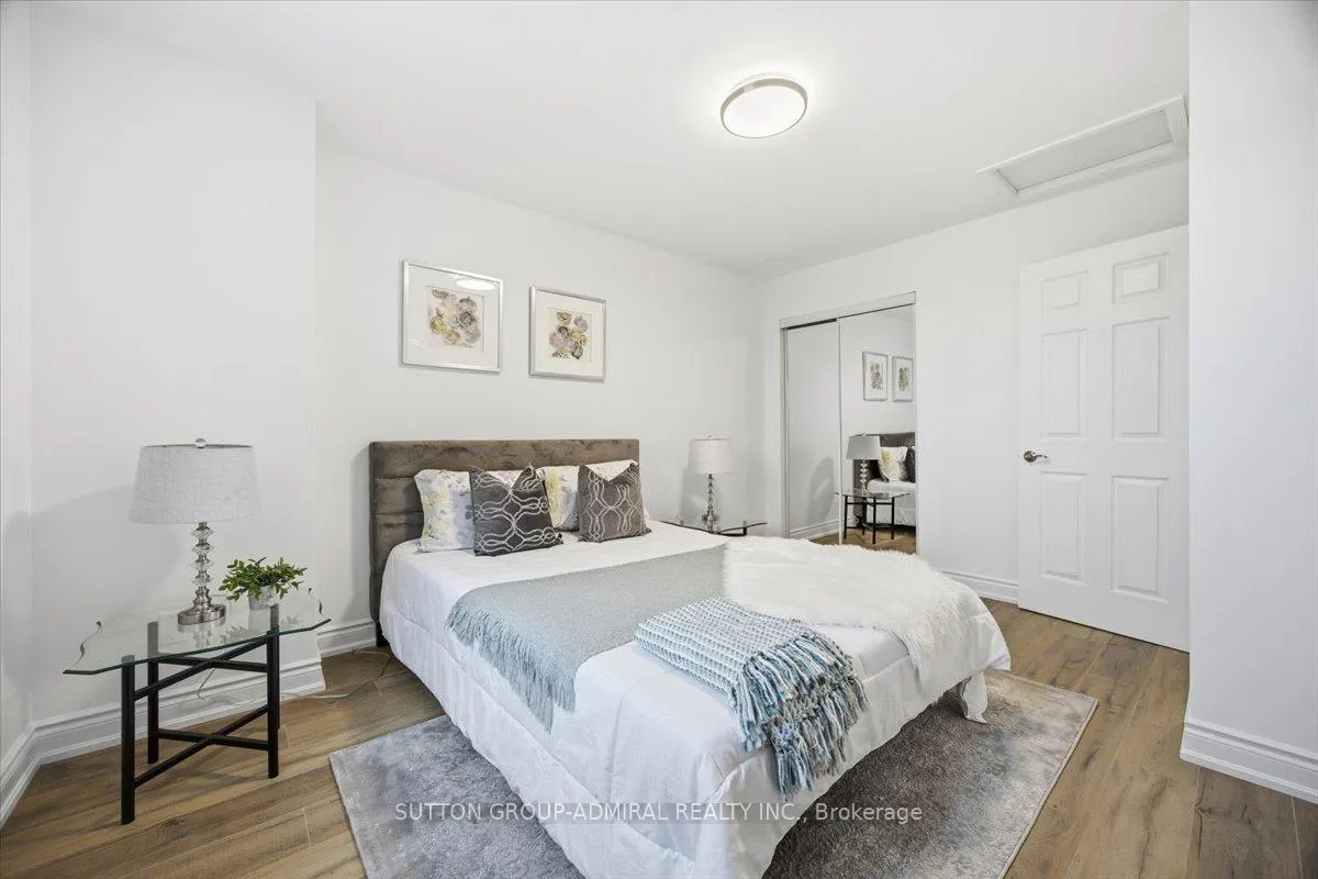 Photo 22 of 137 Chelwood Drive, Vaughan, Brownridge — HOMEH