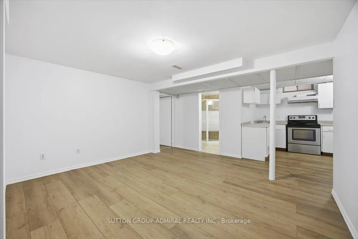 Photo 27 of 137 Chelwood Drive, Vaughan, Brownridge — HOMEH
