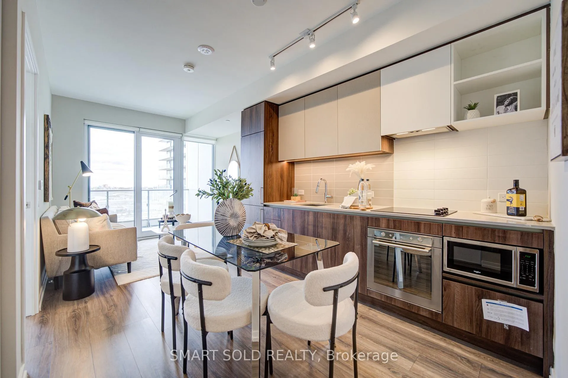 Photo 1 of Unit 1807, 1000 Portage Parkway, Vaughan, Vaughan Corporate Centre — HOMEH