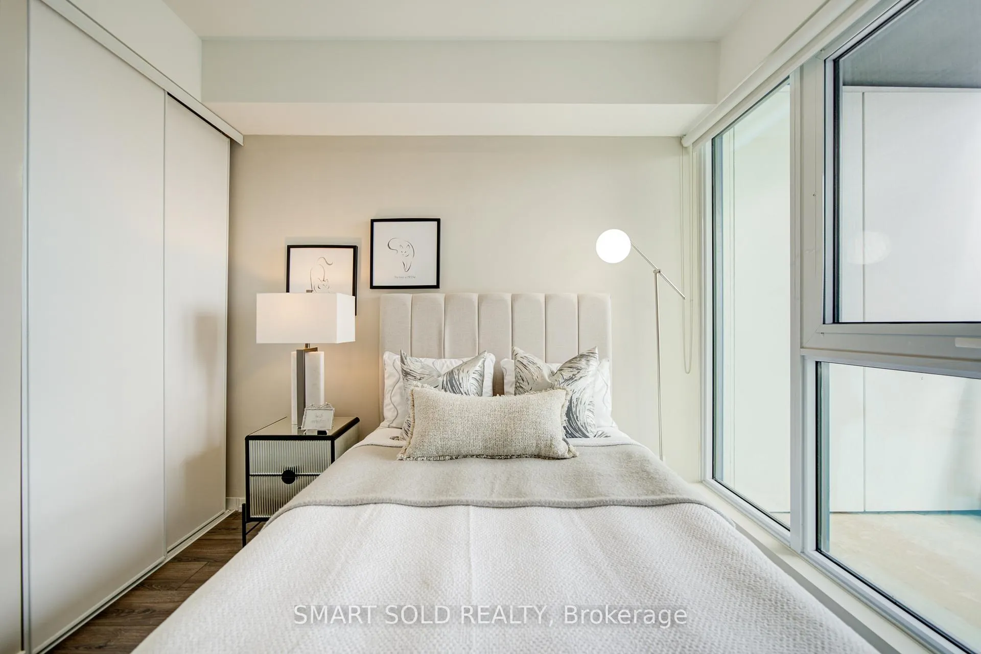 Photo 14 of Unit 1807, 1000 Portage Parkway, Vaughan, Vaughan Corporate Centre — HOMEH