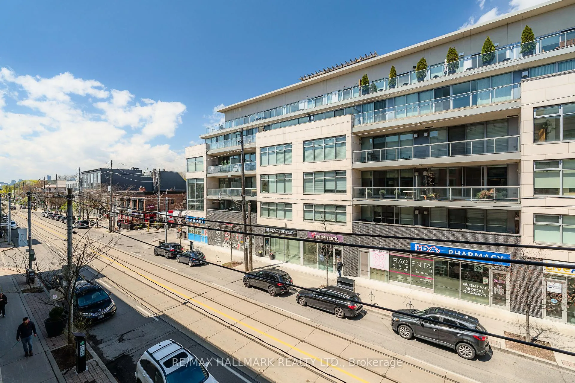Photo 6 of Unit 311, 1863 Queen Street E, Toronto, The Beaches — HOMEH