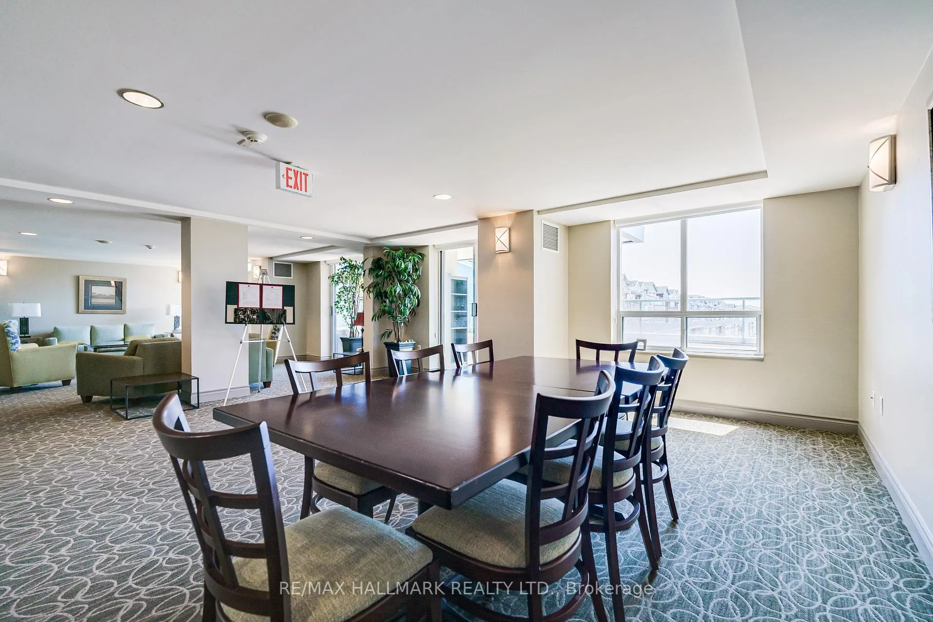 Photo 21 of Unit 311, 1863 Queen Street E, Toronto, The Beaches — HOMEH