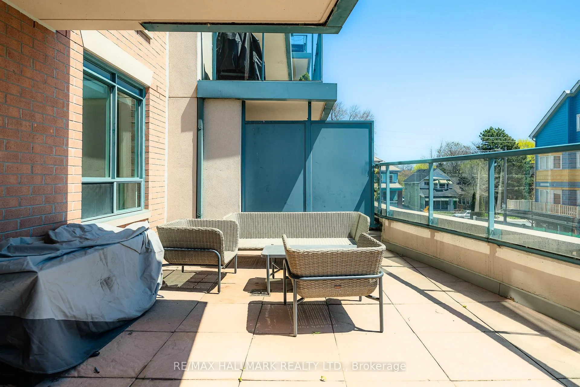 Photo 24 of Unit 311, 1863 Queen Street E, Toronto, The Beaches — HOMEH