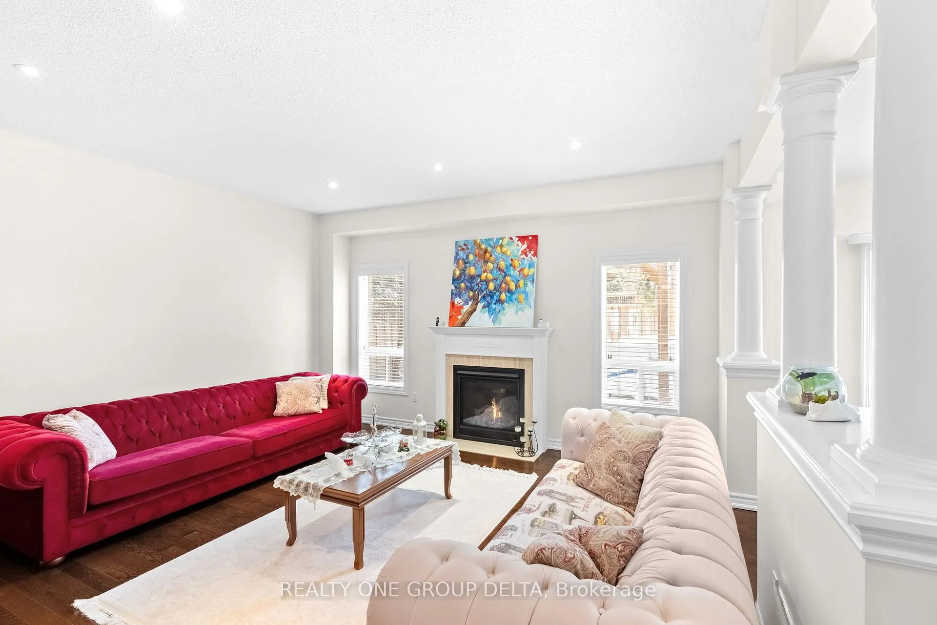 Photo 10 of 8 Charlemagne Avenue, Barrie, Innis-Shore — HOMEH