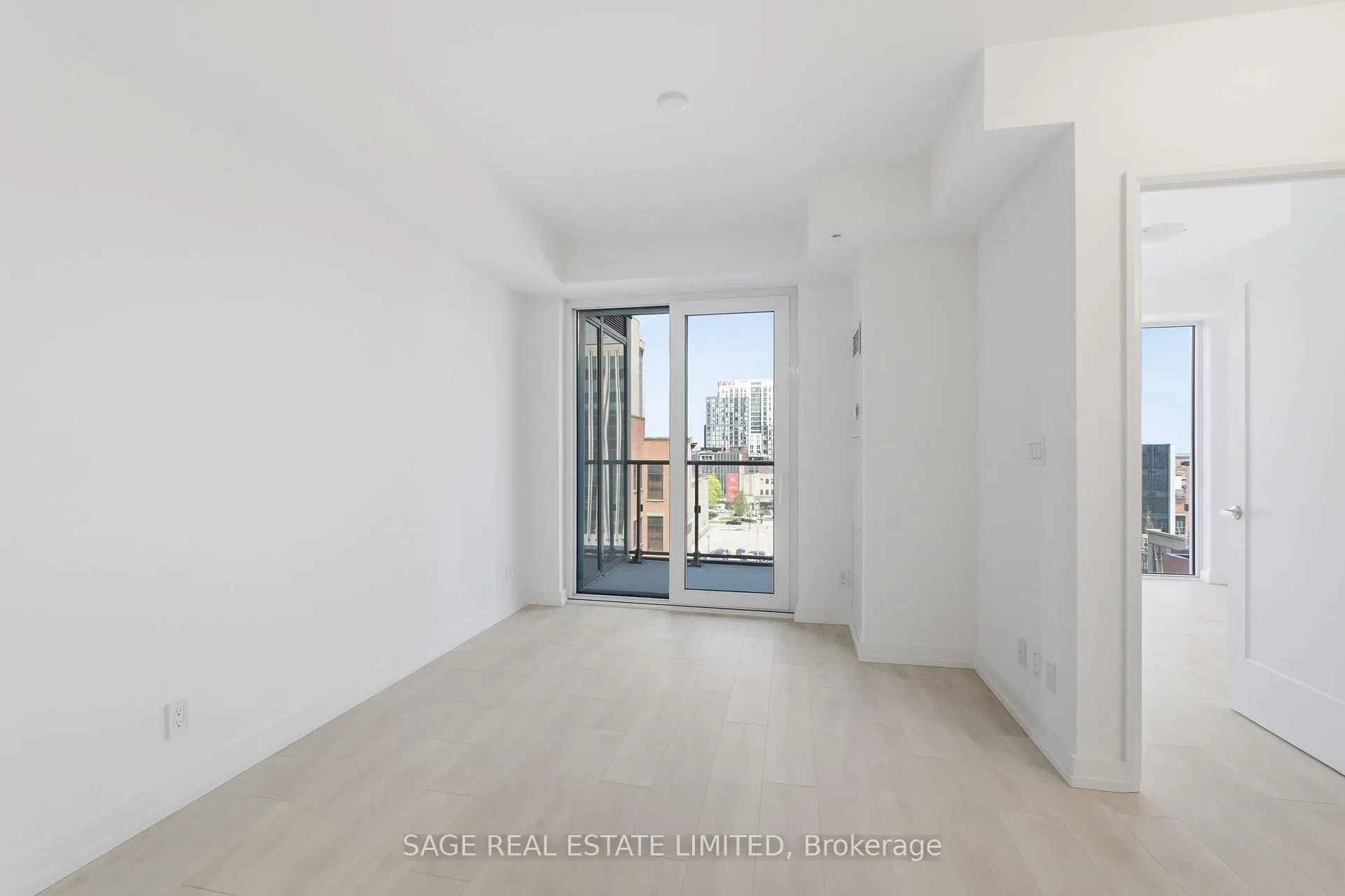 Photo 5 of Unit 711, 75 James Street S, Hamilton, Corktown — HOMEH