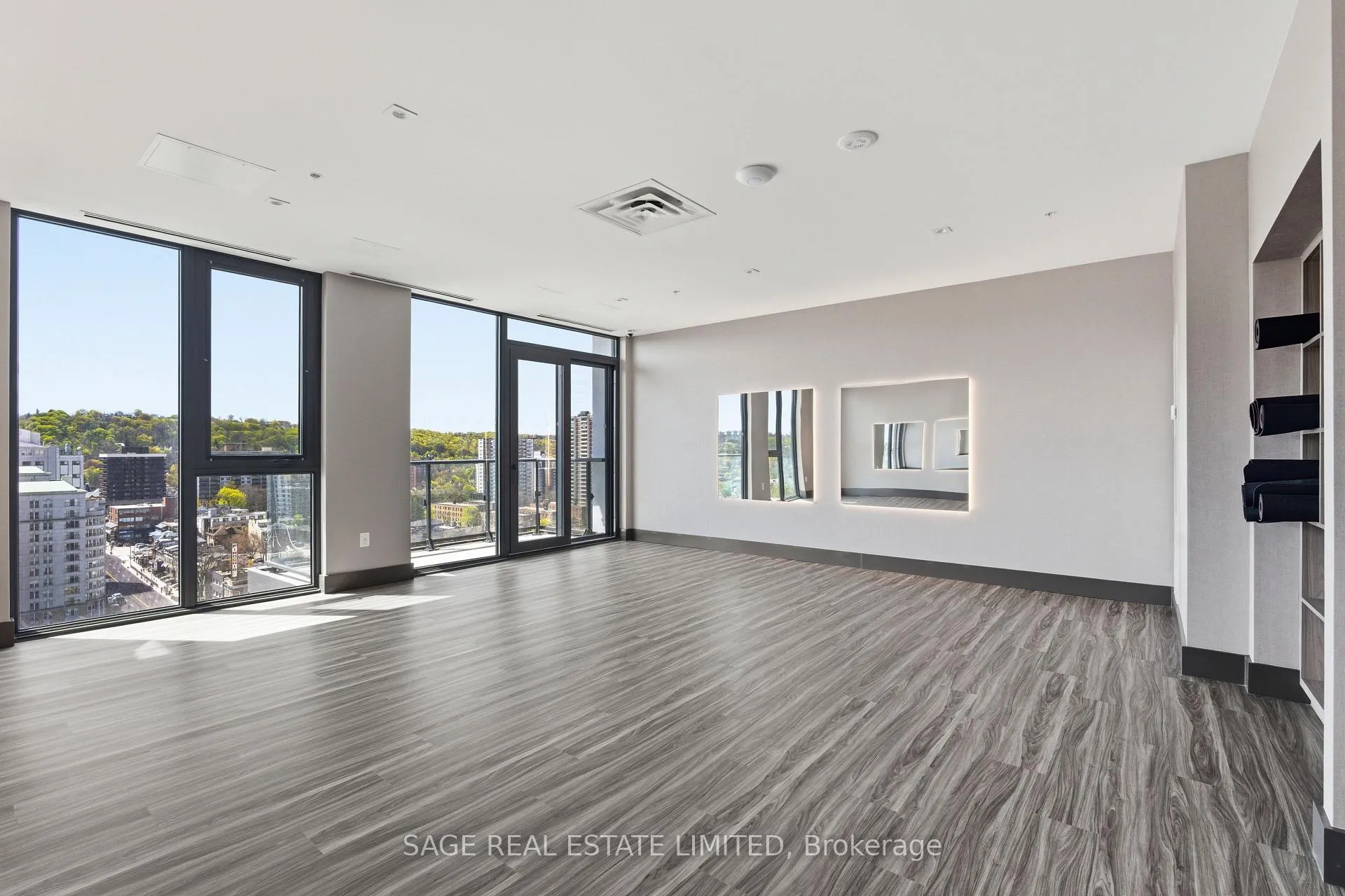 Photo 23 of Unit 711, 75 James Street S, Hamilton, Corktown — HOMEH