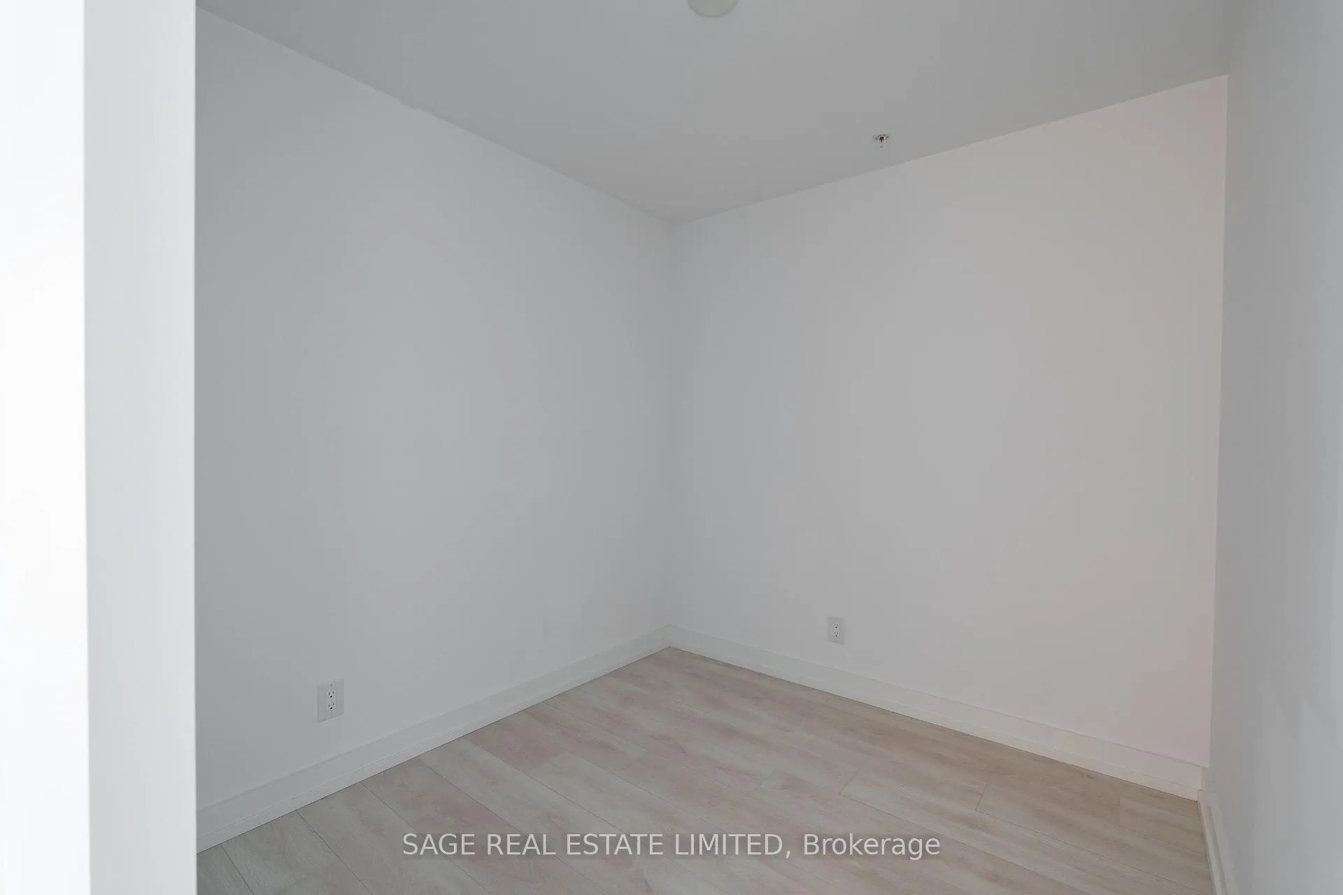 Photo 12 of Unit 1409, 75 James Street S, Hamilton, Corktown — HOMEH