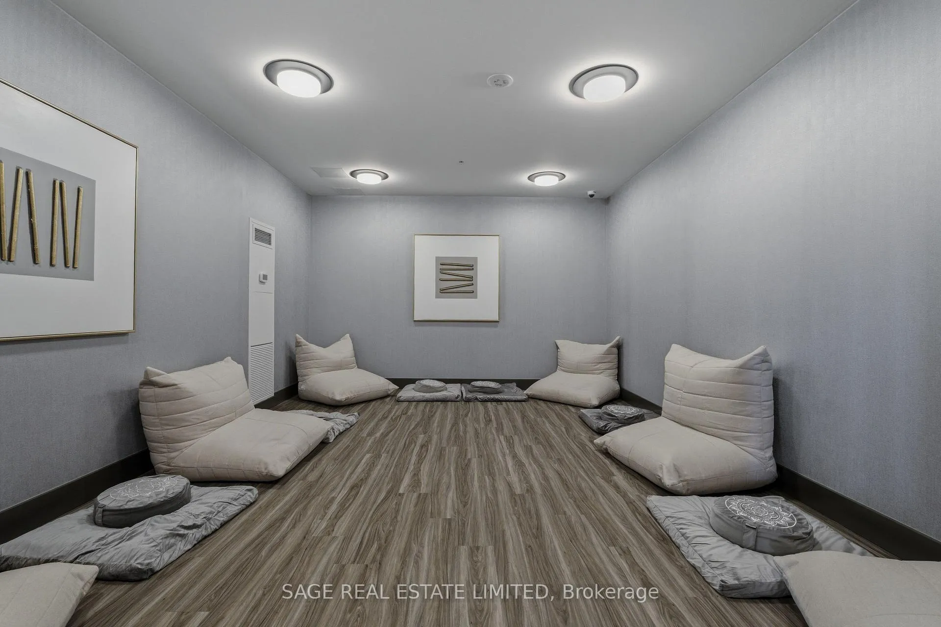 Photo 24 of Unit 1409, 75 James Street S, Hamilton, Corktown — HOMEH