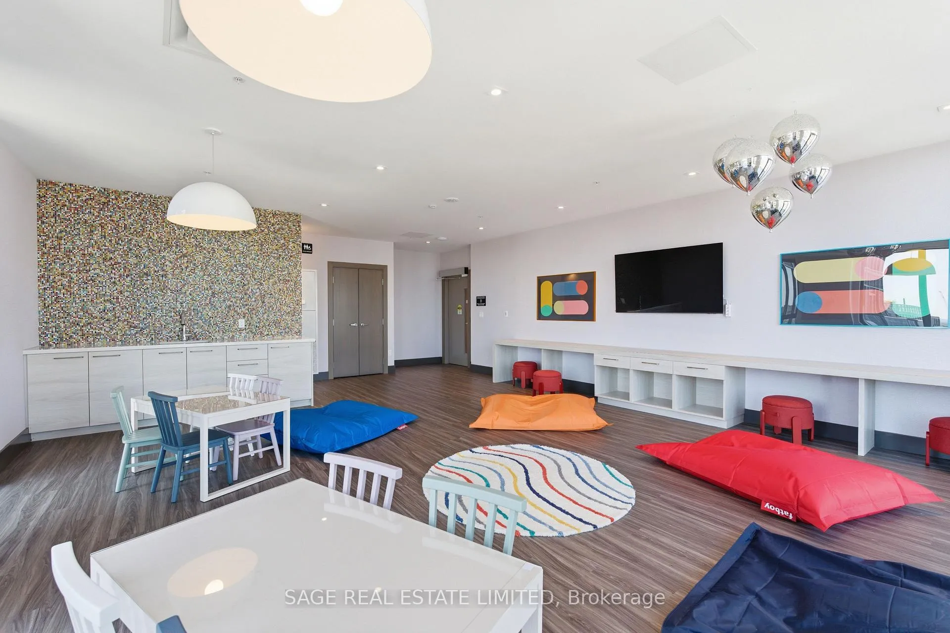 Photo 42 of Unit 1409, 75 James Street S, Hamilton, Corktown — HOMEH