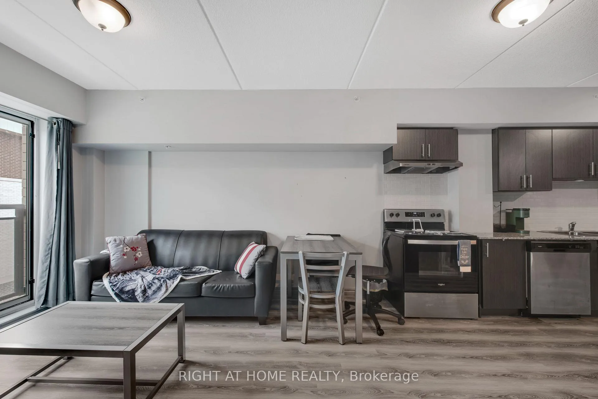 Photo 16 of Unit B415, 275 Larch Street, Waterloo, Beechwood/University — HOMEH