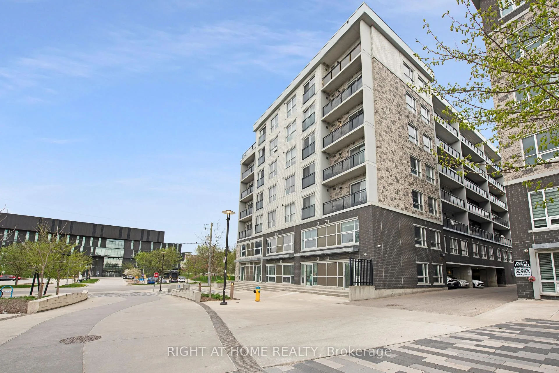 Photo 25 of Unit B415, 275 Larch Street, Waterloo, Beechwood/University — HOMEH