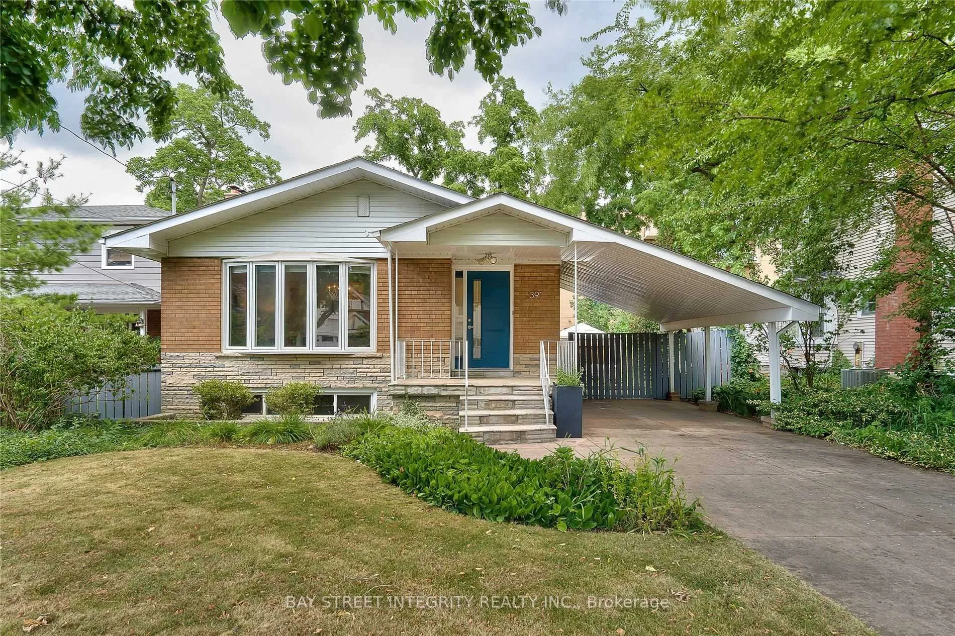 Photo 1 of 391 Maple Avenue, Oakville, Old Oakville — HOMEH