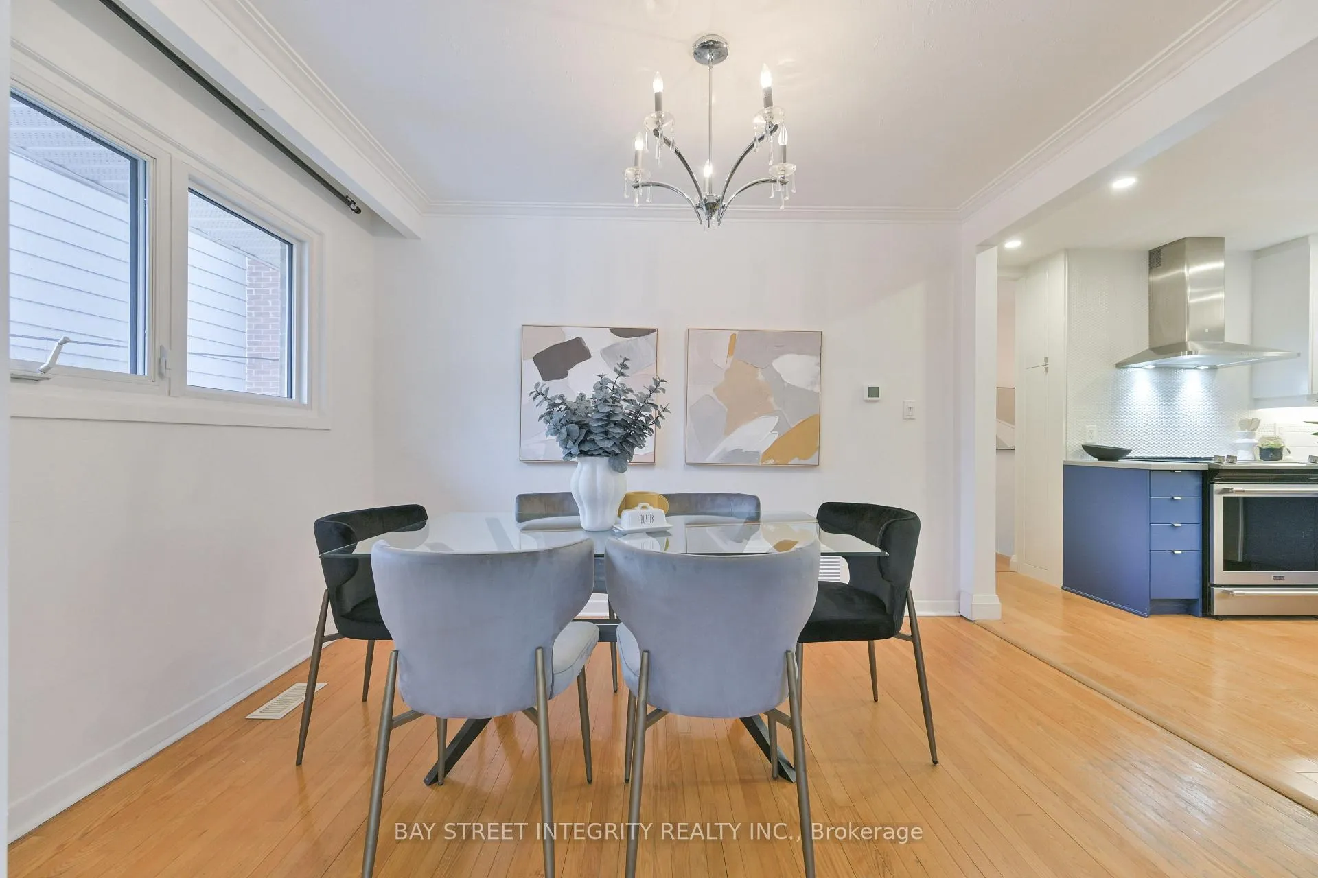 Photo 8 of 391 Maple Avenue, Oakville, Old Oakville — HOMEH