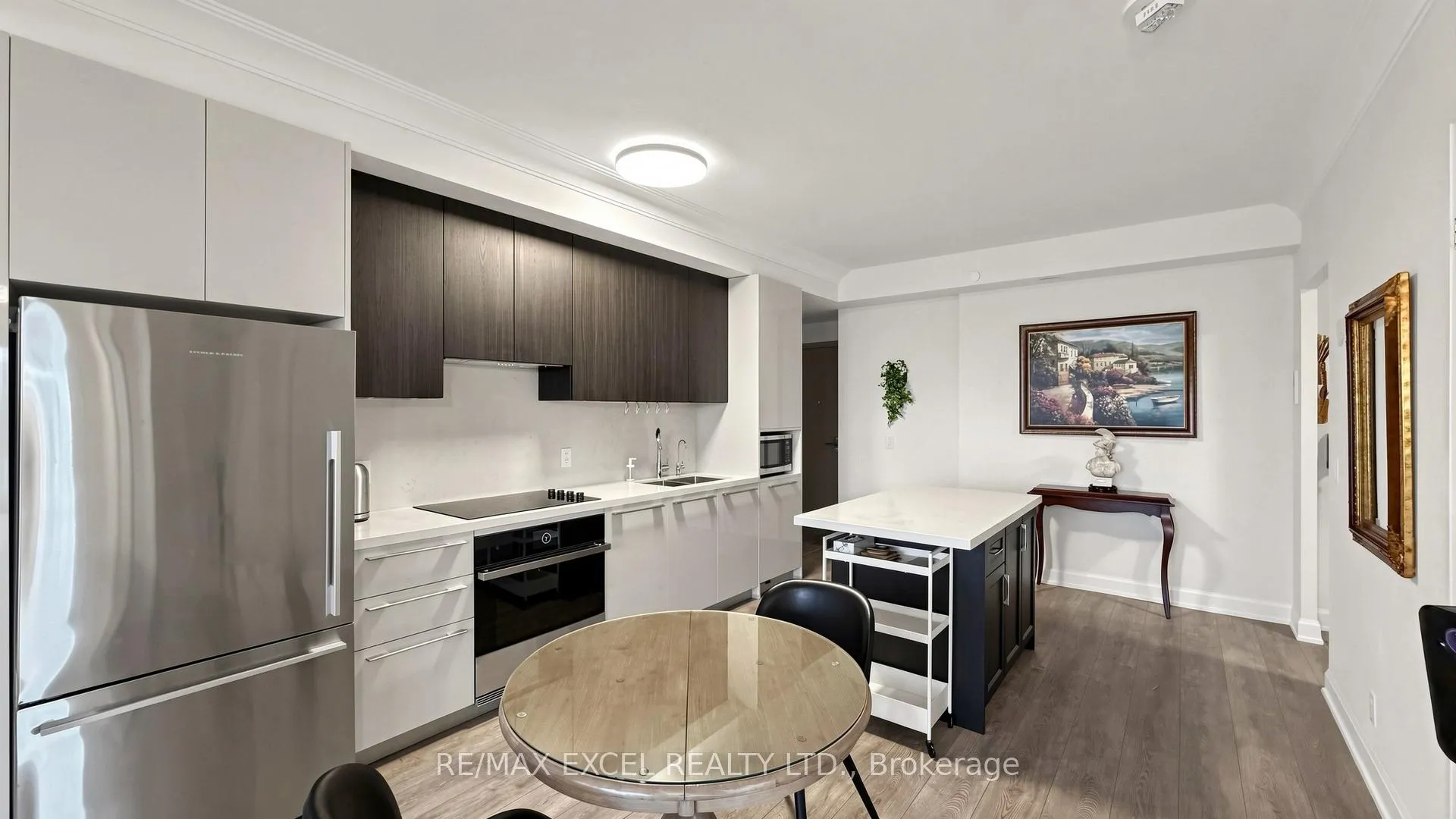 Photo 17 of Unit 1005, 8 Water Walk Drive, Markham, Unionville — HOMEH