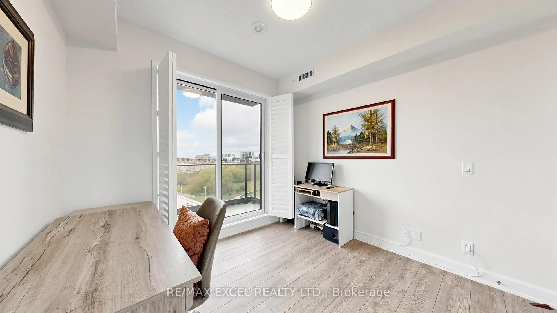 Photo 24 of Unit 1005, 8 Water Walk Drive, Markham, Unionville — HOMEH