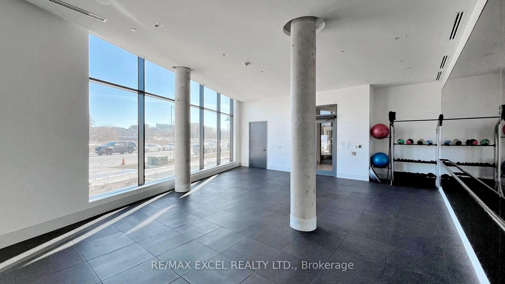 Photo 37 of Unit 1005, 8 Water Walk Drive, Markham, Unionville — HOMEH