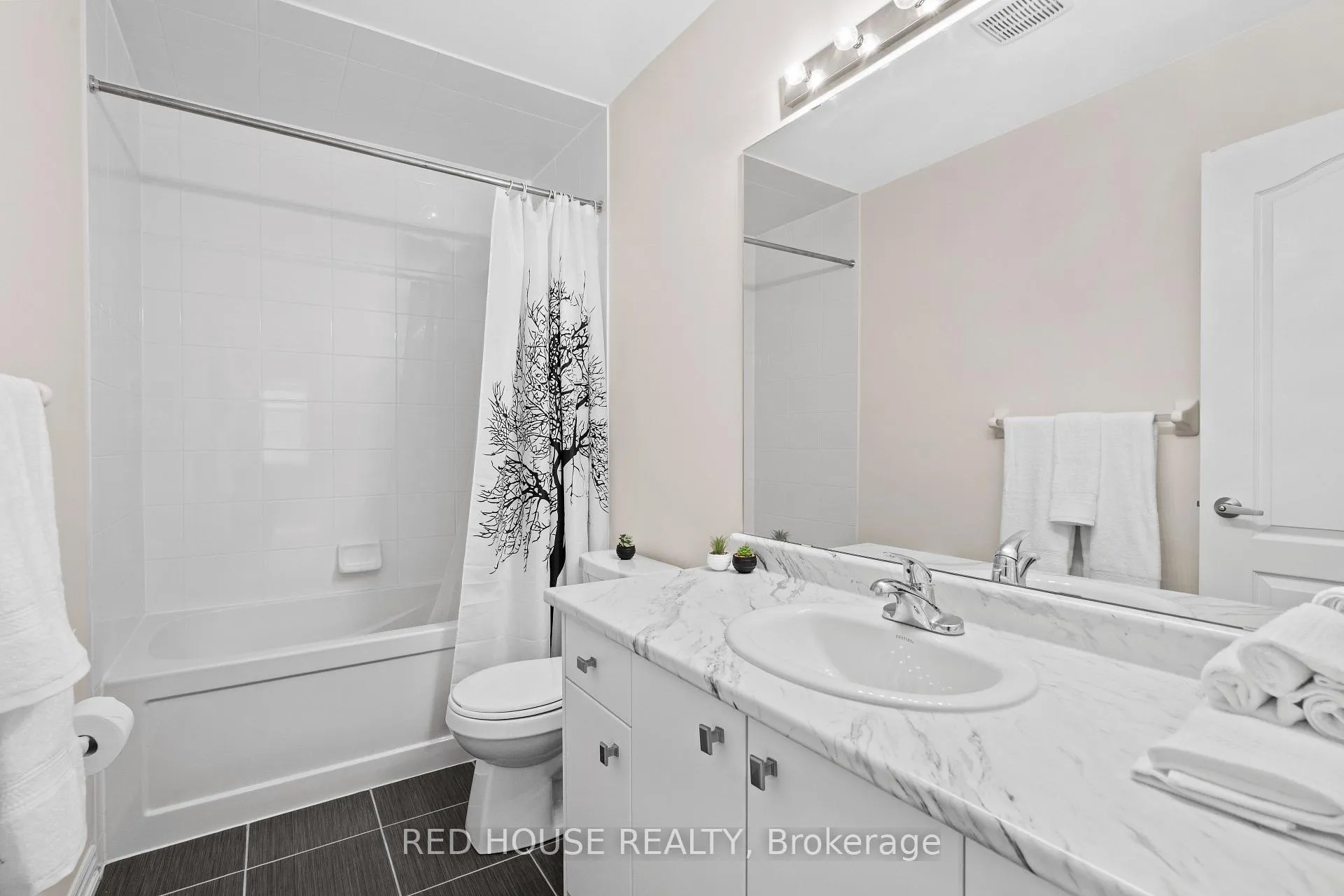 Photo 19 of 46 Dolobram Trail, Brampton, Northwest Brampton — HOMEH