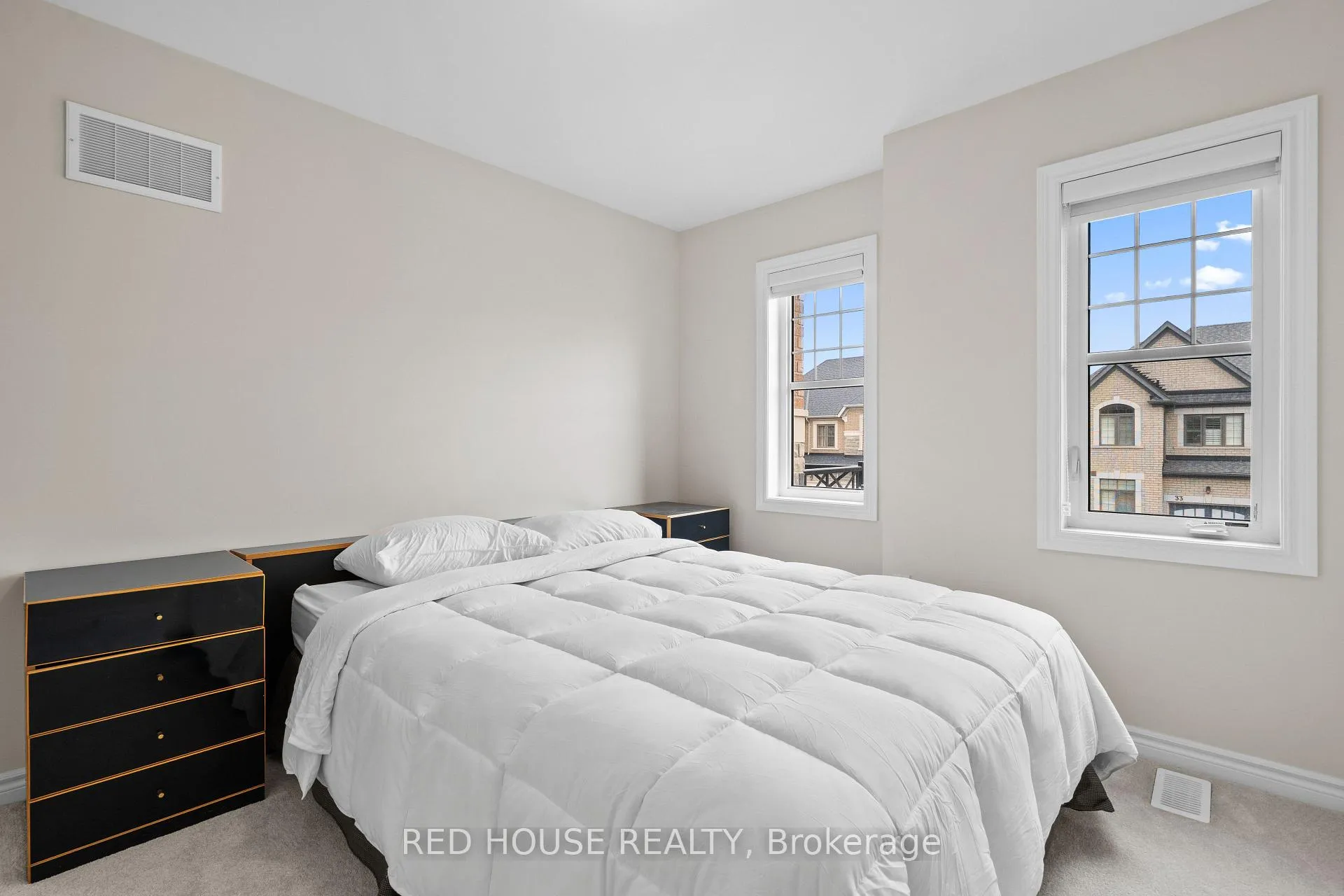 Photo 24 of 46 Dolobram Trail, Brampton, Northwest Brampton — HOMEH