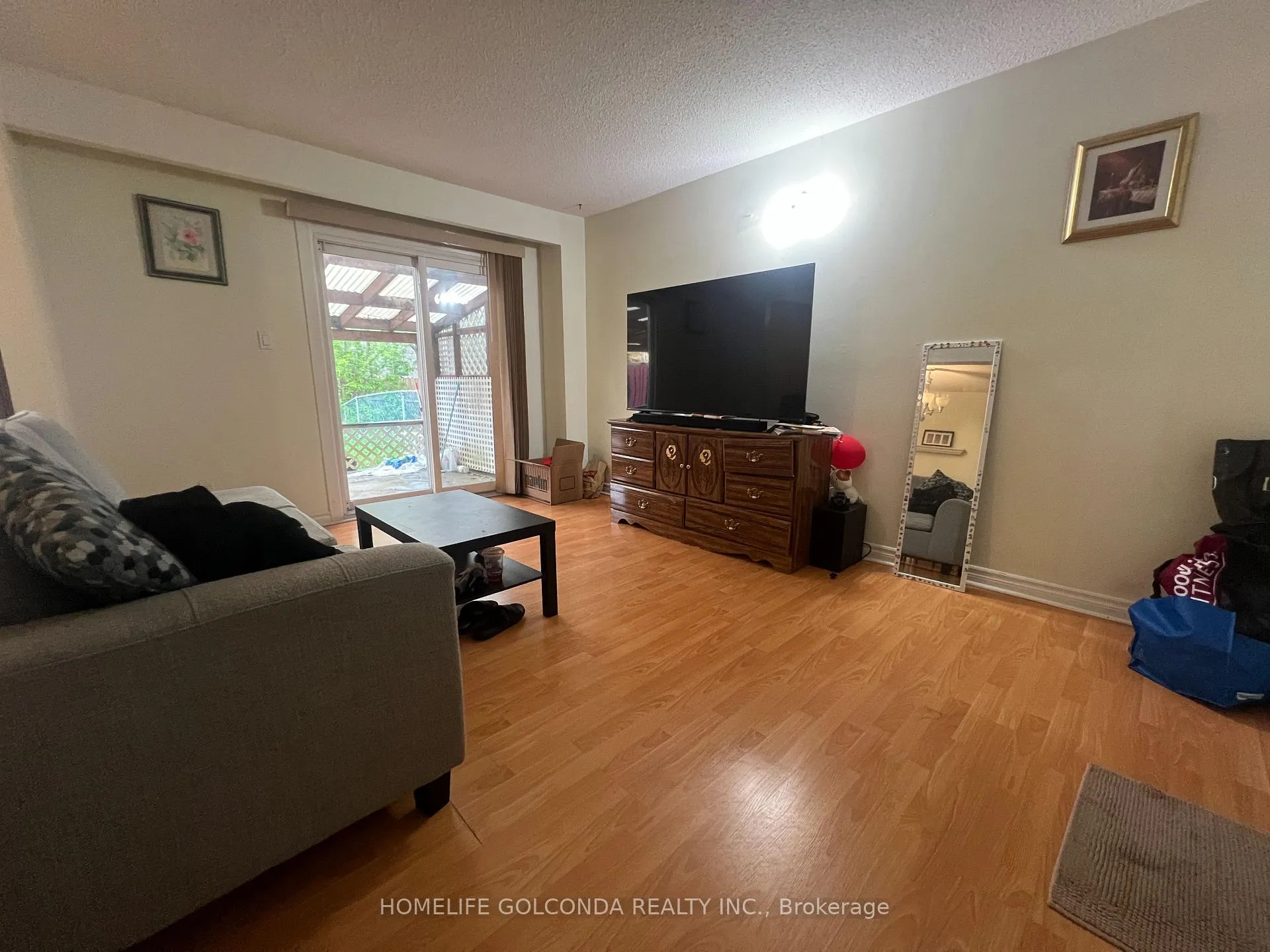 Photo 9 of 6 La Peer Boulevard, Scarborough, L'Amoreaux — HOMEH