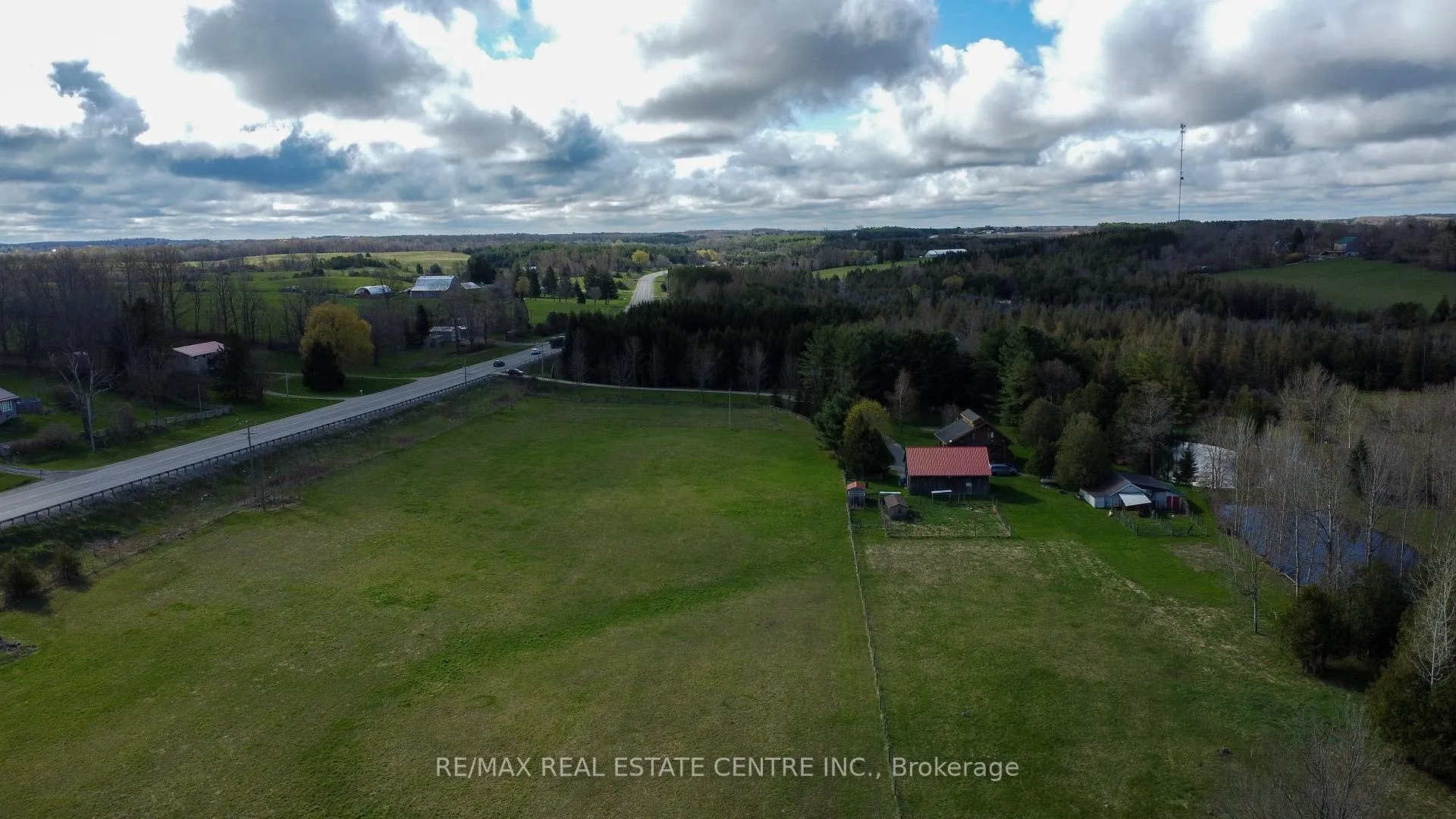 Photo 41 of 312302 6 Highway, West Grey — HOMEH