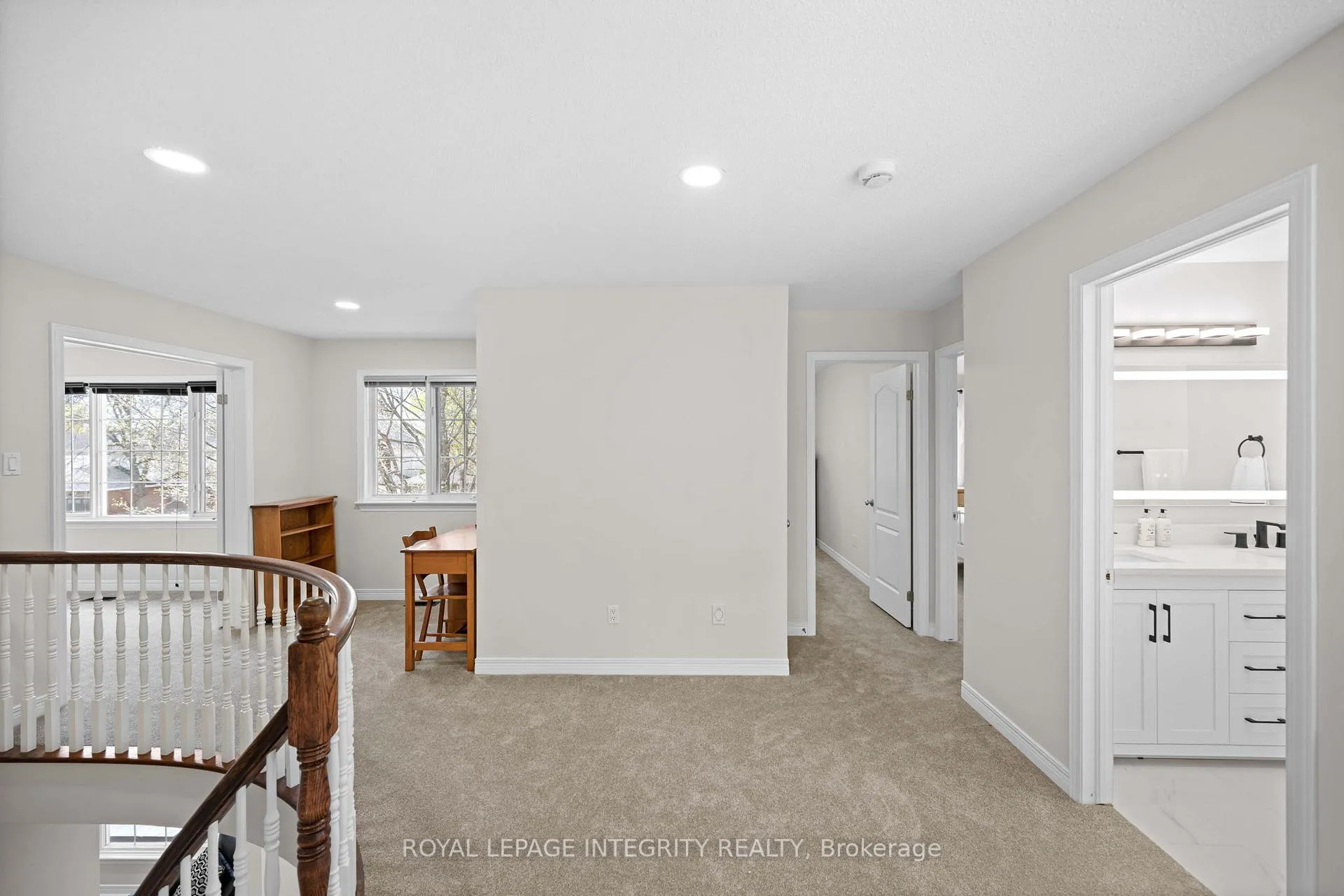 Photo 25 of 41 Bramblewood Crescent N, Ottawa, Kanata - Bridlewood — HOMEH