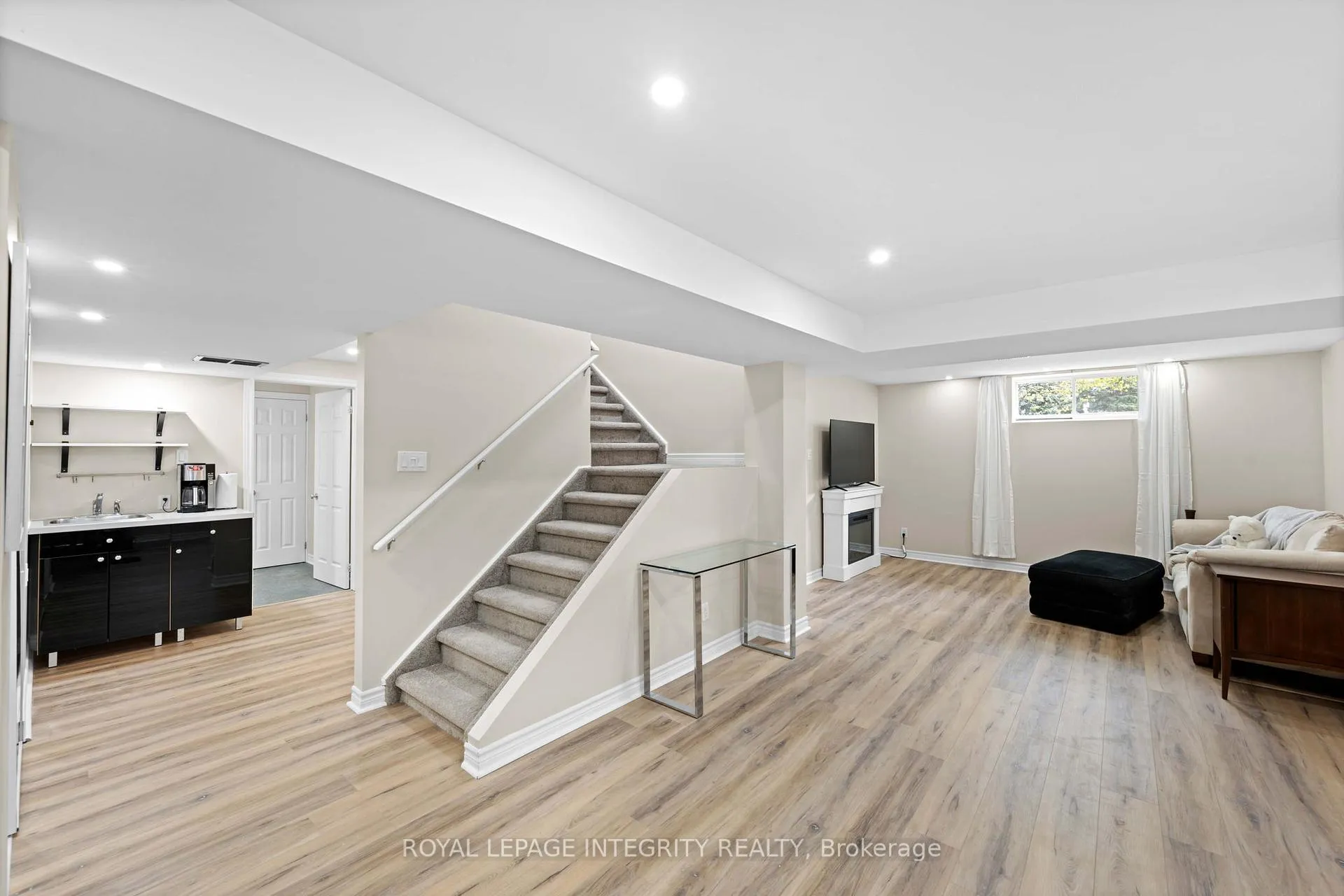 Photo 39 of 41 Bramblewood Crescent N, Ottawa, Kanata - Bridlewood — HOMEH