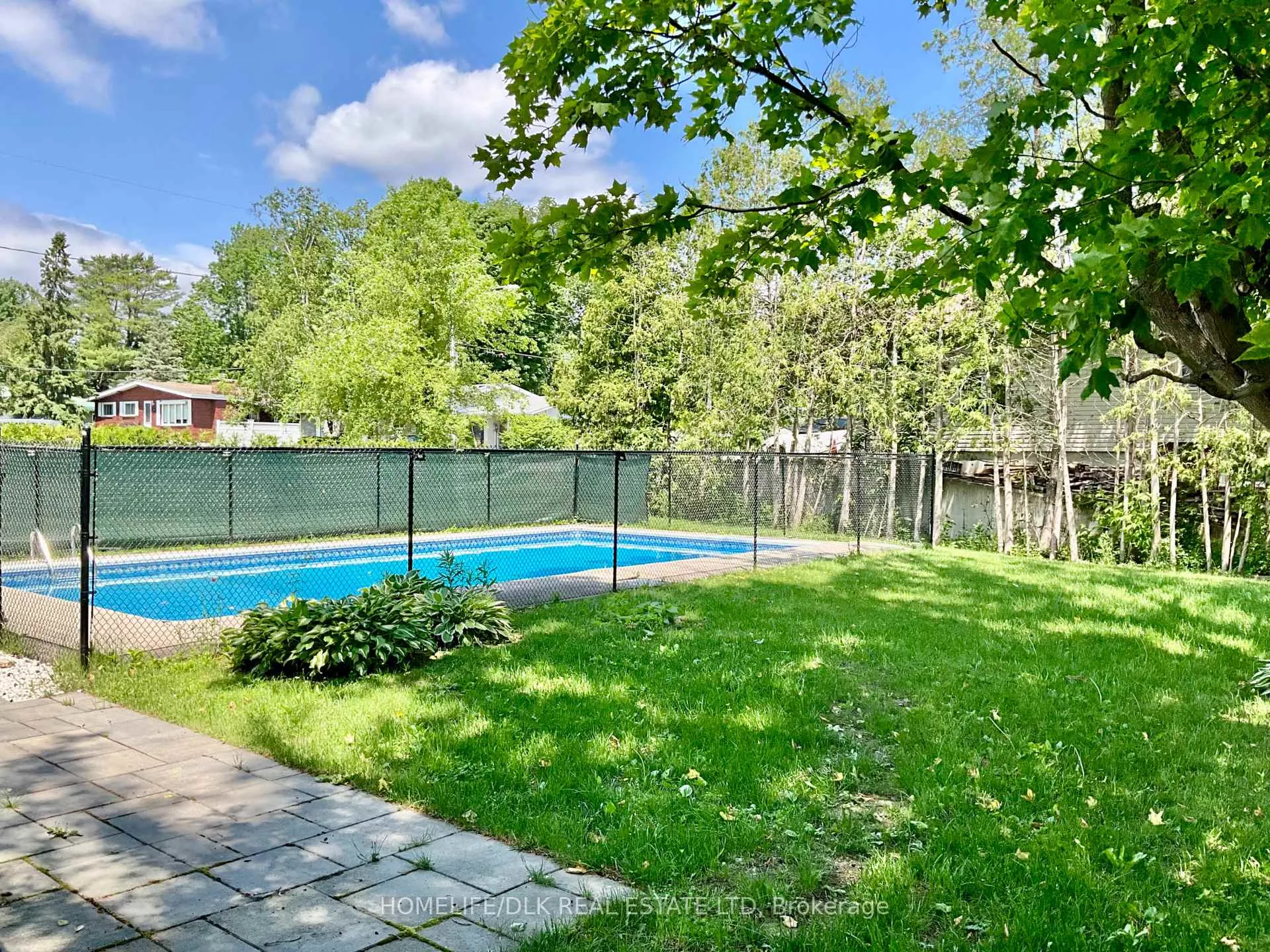 Photo 34 of 4 Baxter Drive, Brockville — HOMEH