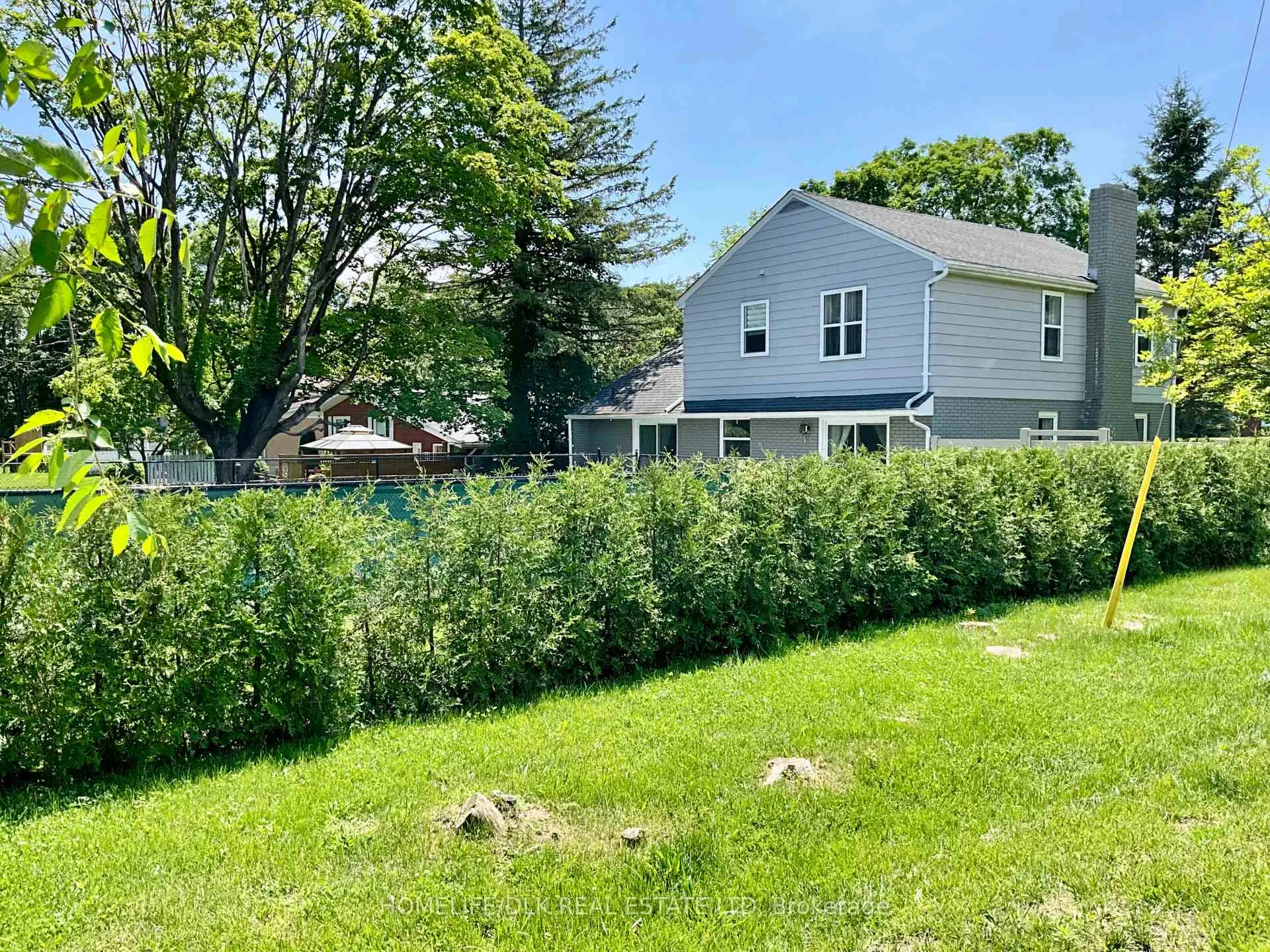 Photo 35 of 4 Baxter Drive, Brockville — HOMEH
