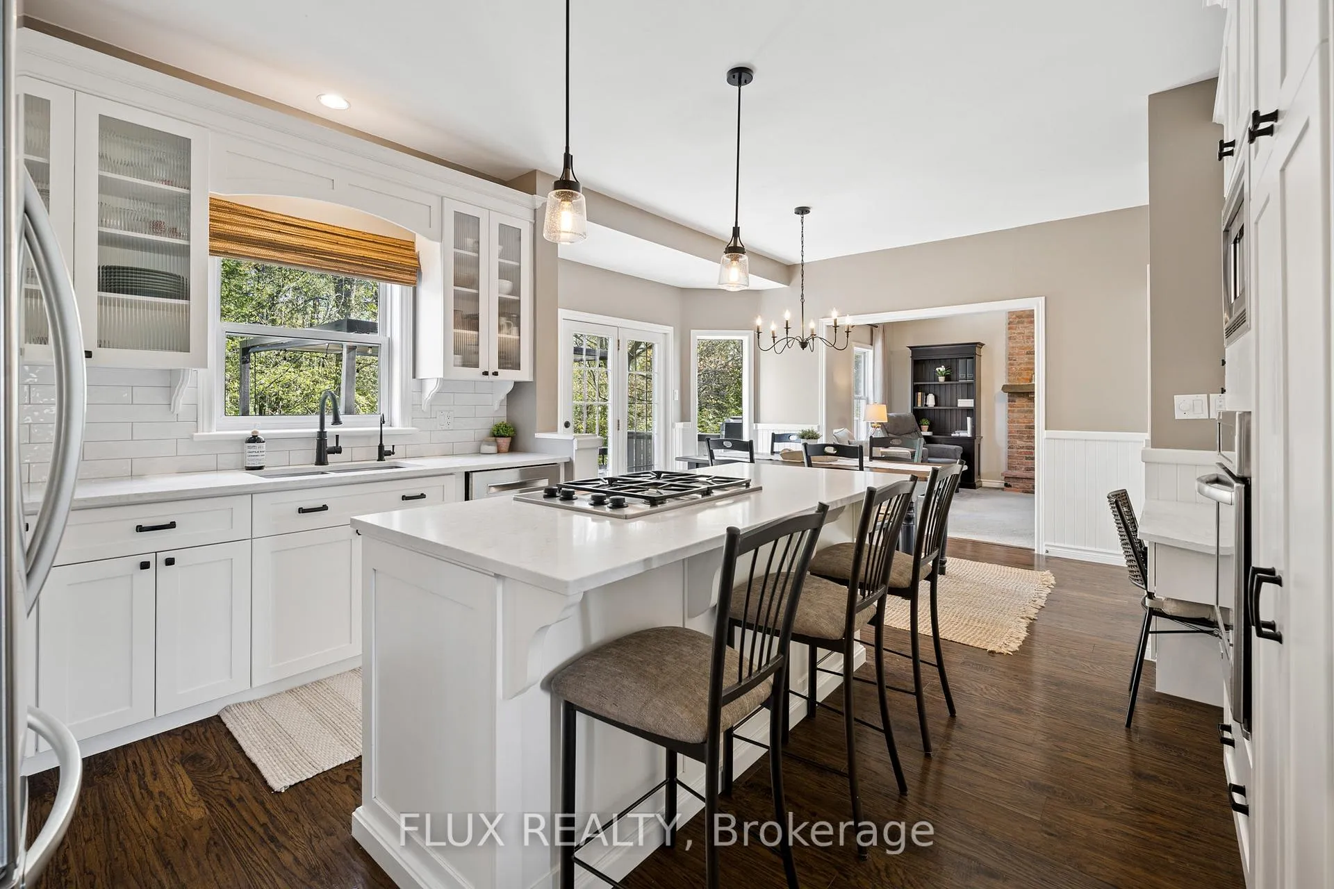 Photo 21 of 1033 Sunset Drive, Wellesley — HOMEH