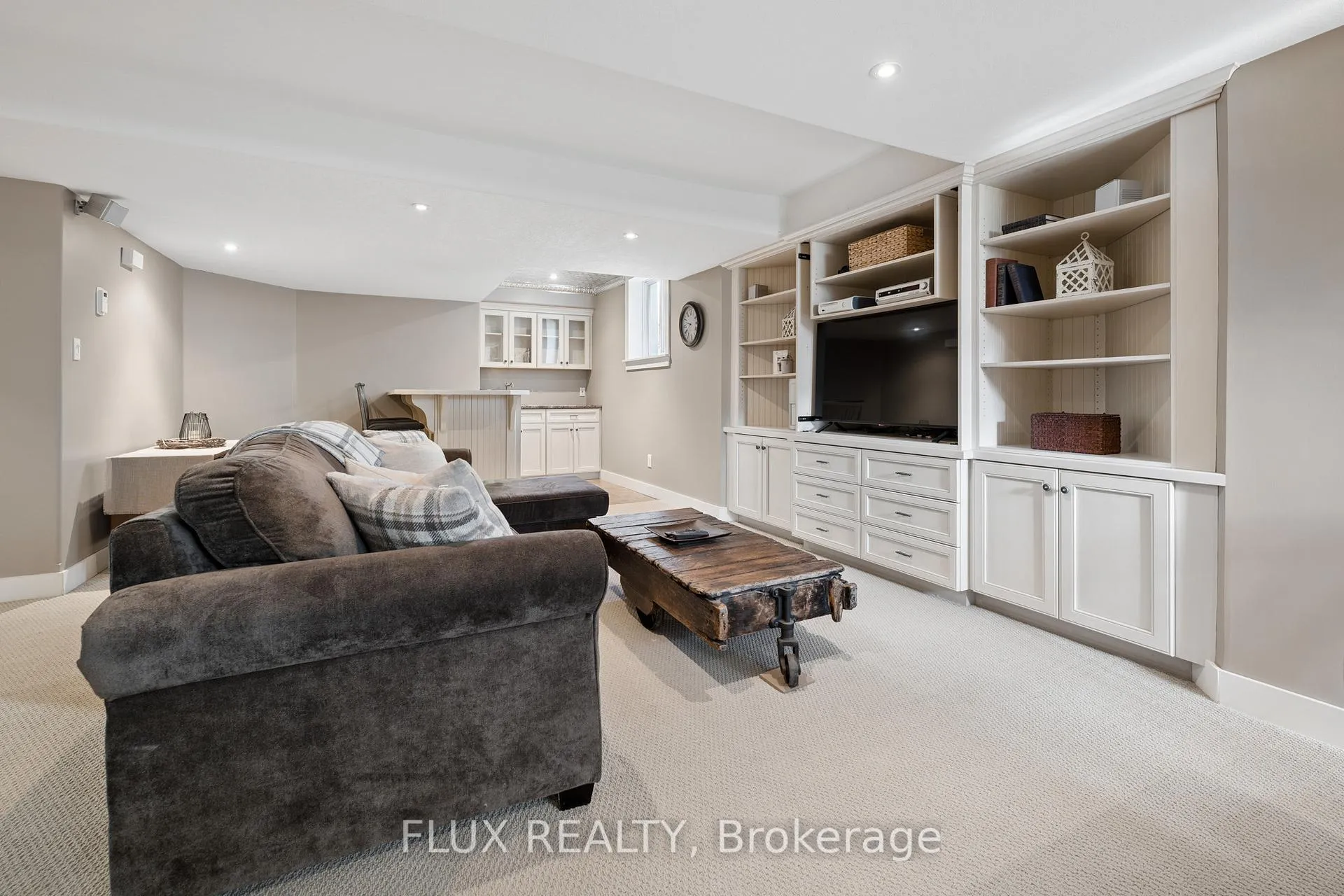 Photo 34 of 1033 Sunset Drive, Wellesley — HOMEH