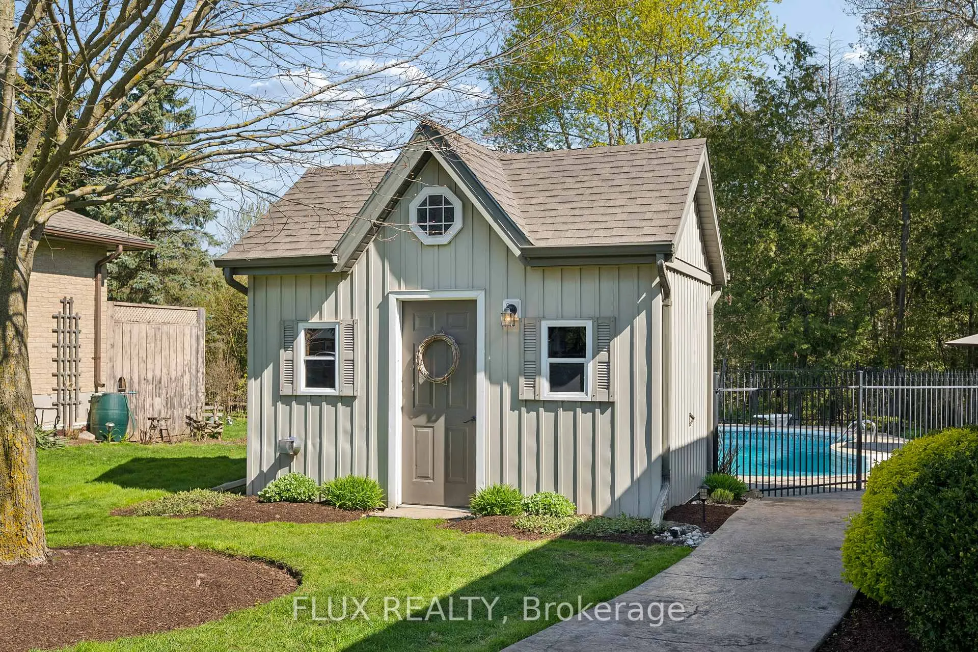 Photo 39 of 1033 Sunset Drive, Wellesley — HOMEH