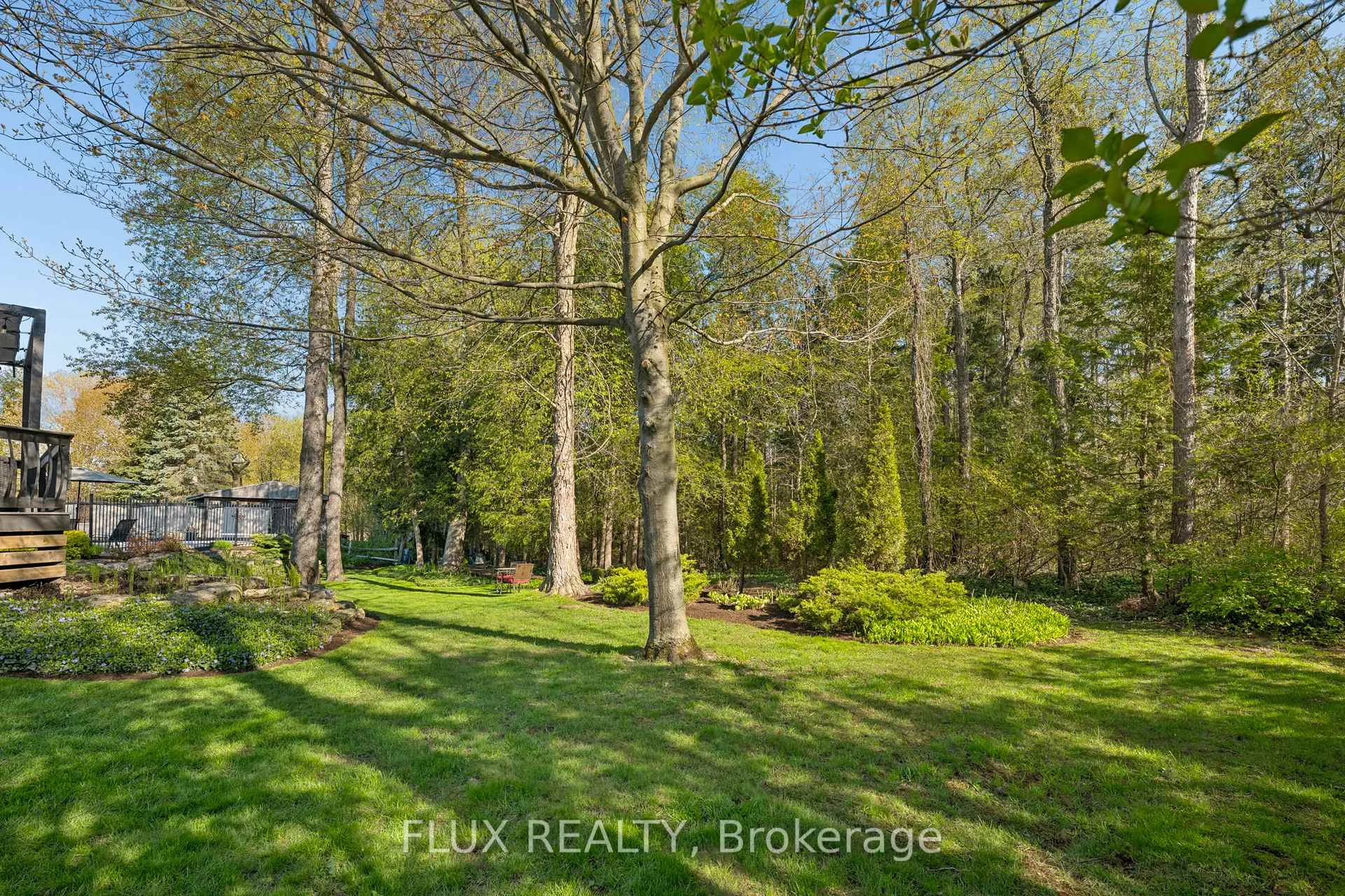 Photo 41 of 1033 Sunset Drive, Wellesley — HOMEH