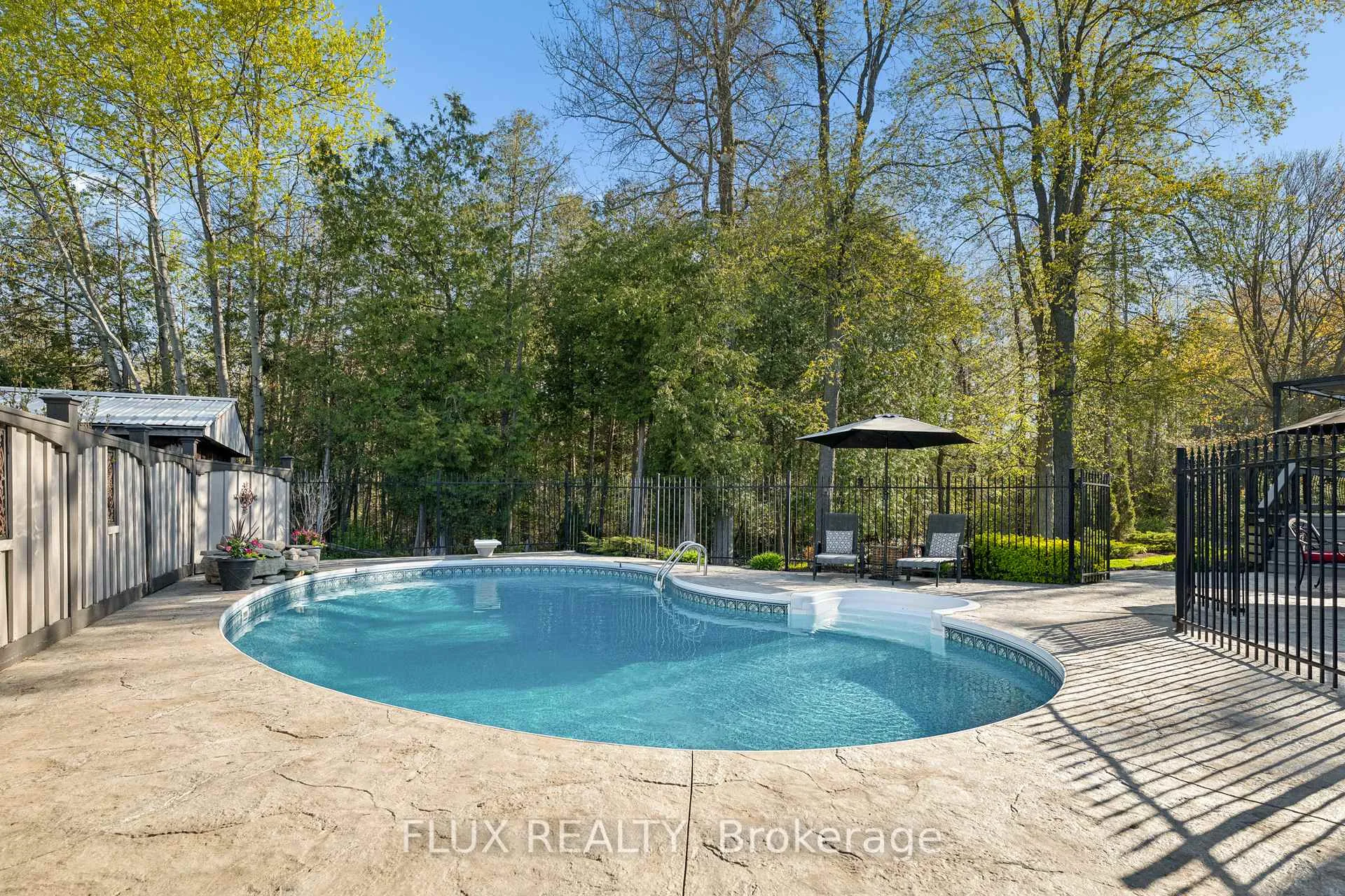 Photo 45 of 1033 Sunset Drive, Wellesley — HOMEH
