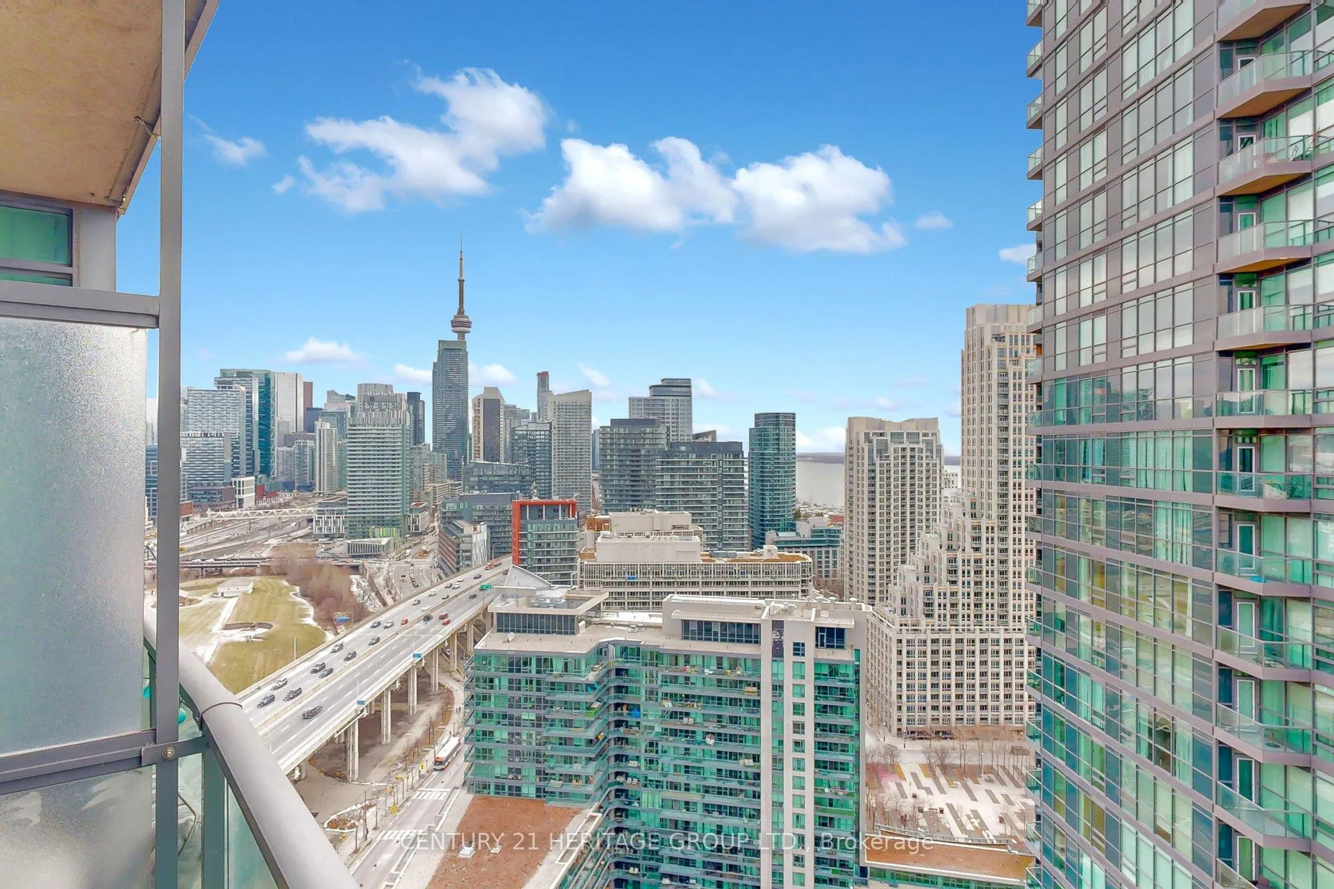 Front of Unit 2713, 231 Fort York Boulevard