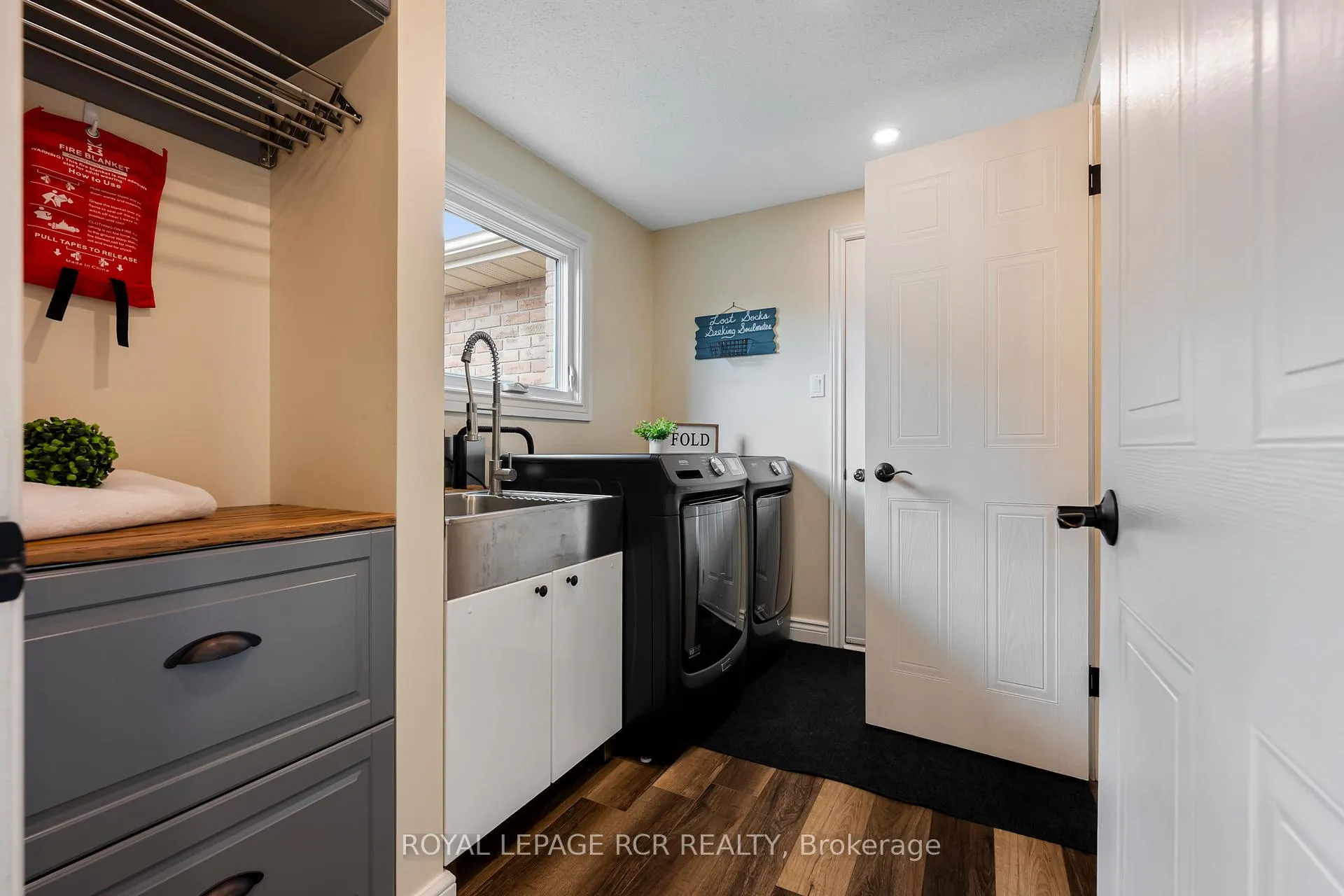 Photo 16 of 240 Oakwood Crescent, Orangeville — HOMEH