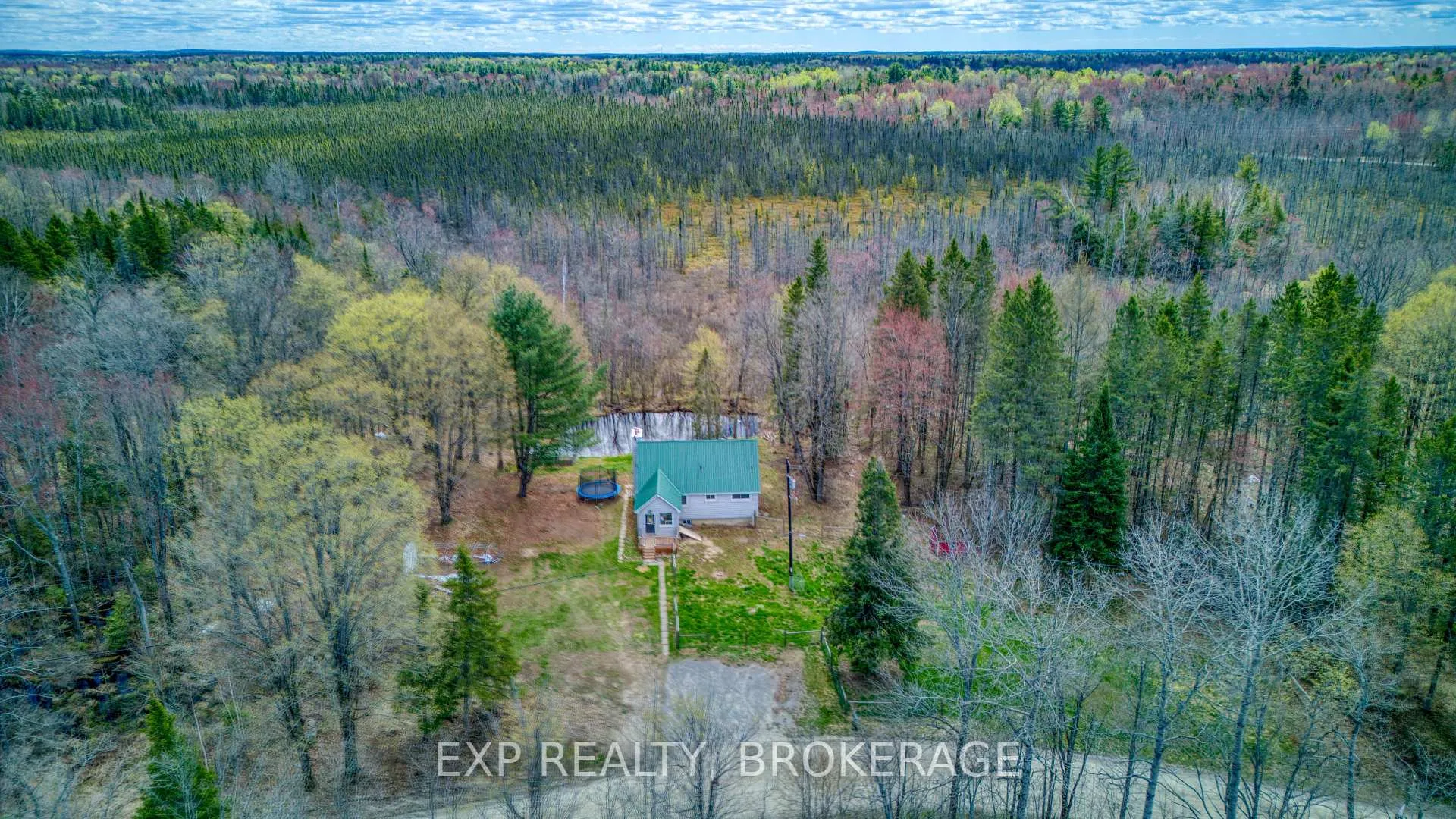 Photo 18 of 1108 Veley Road, Frontenac, Frontenac Centre — HOMEH