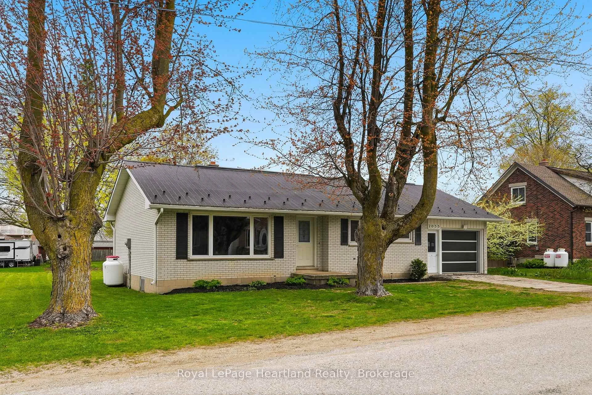 Photo 2 of 2055 John Street, Howick — HOMEH