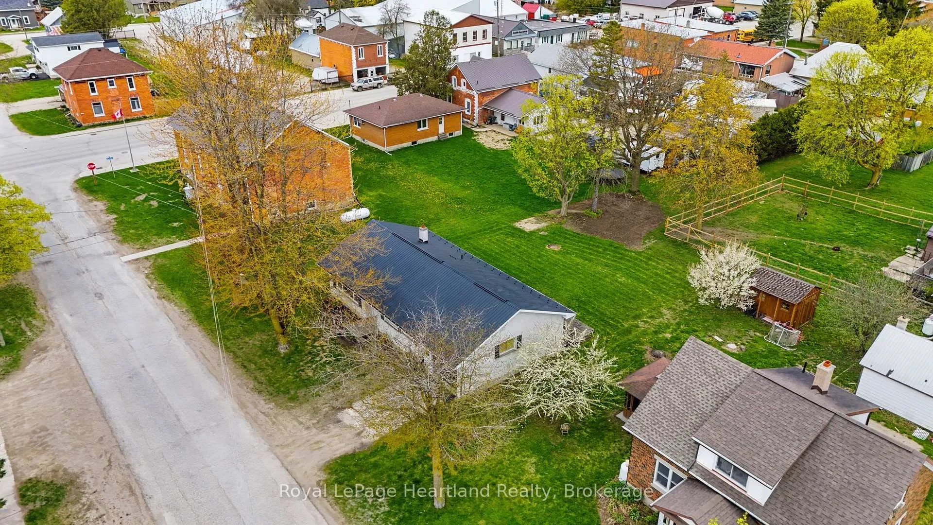 Photo 28 of 2055 John Street, Howick — HOMEH