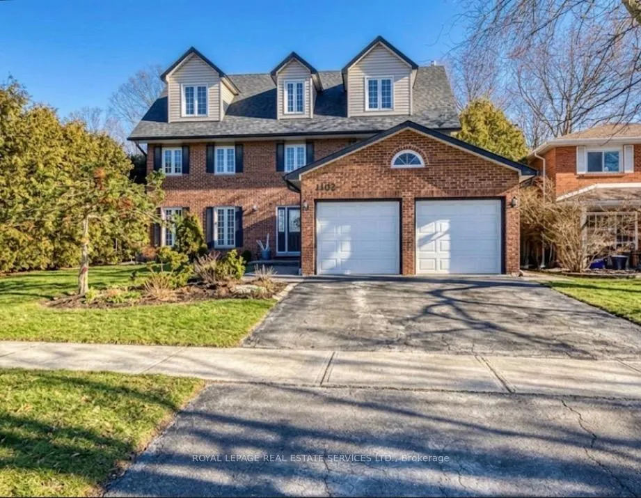 Photo 1 of 1462 Grand Boulevard, Oakville, Falgarwood — HOMEH