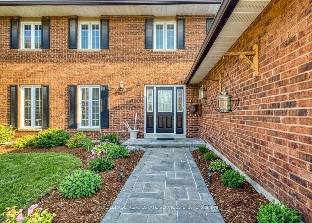 Photo 47 of 1462 Grand Boulevard, Oakville, Falgarwood — HOMEH