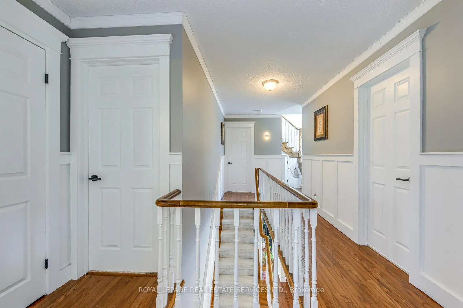 Photo 17 of 1462 Grand Boulevard, Oakville, Falgarwood — HOMEH