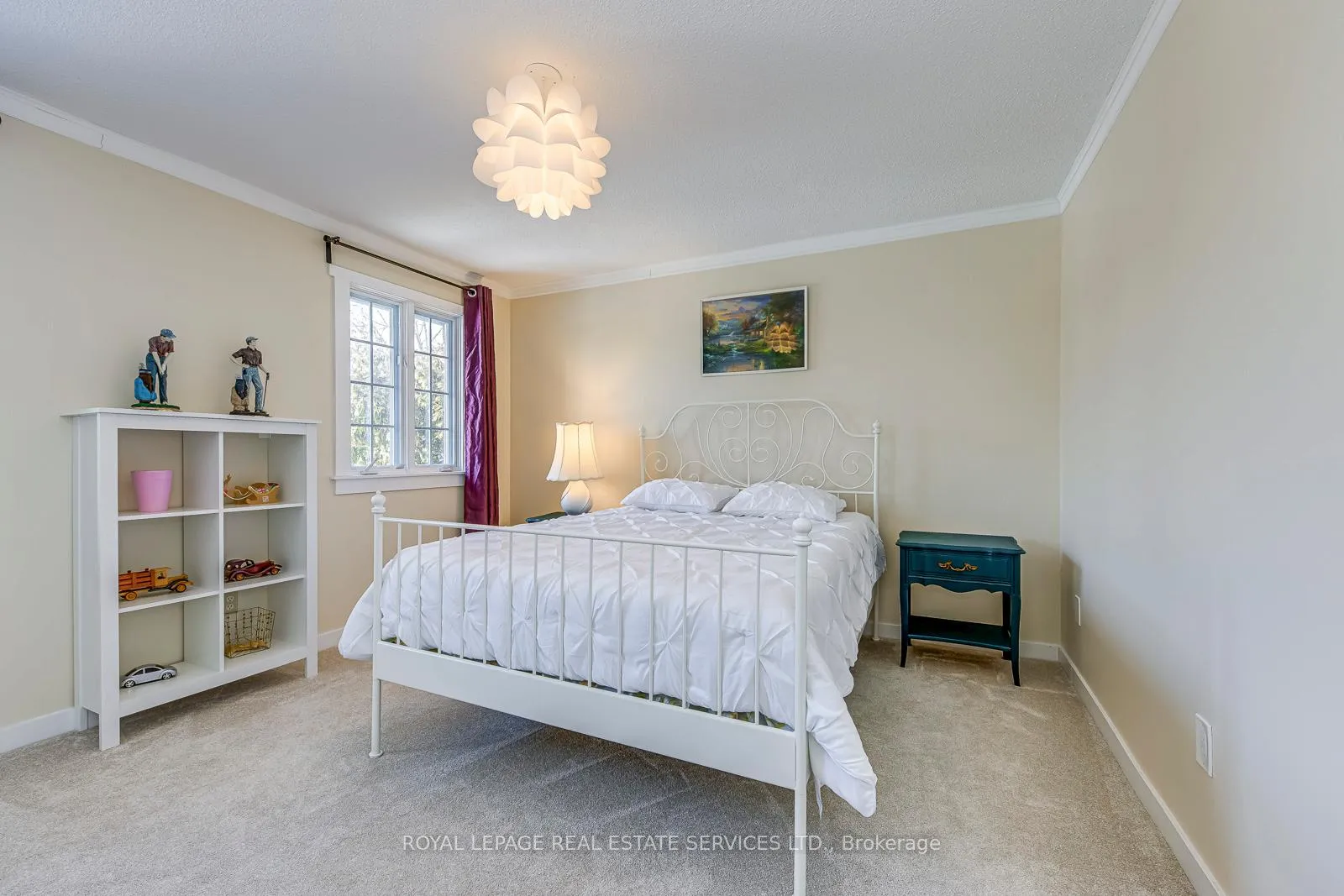 Photo 21 of 1462 Grand Boulevard, Oakville, Falgarwood — HOMEH
