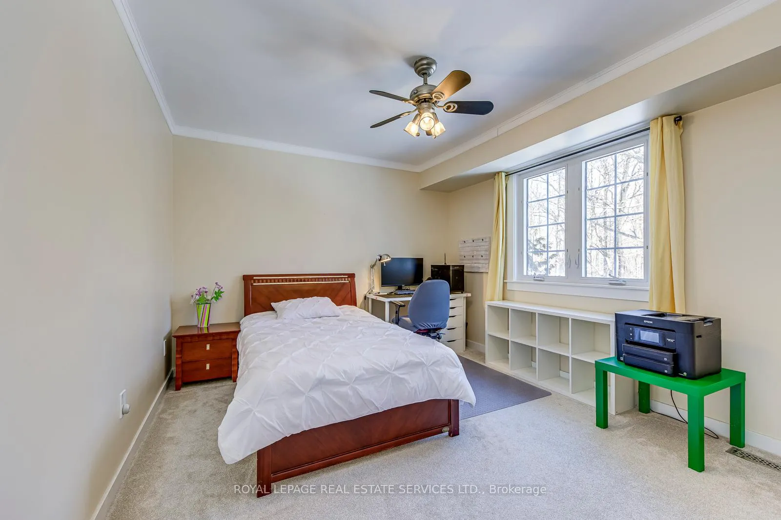 Photo 23 of 1462 Grand Boulevard, Oakville, Falgarwood — HOMEH