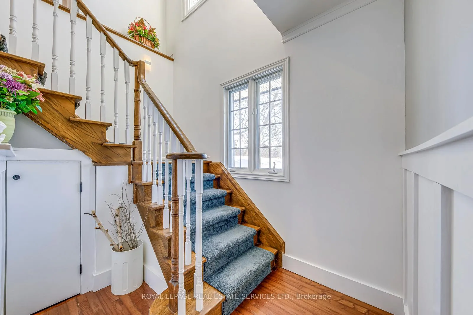 Photo 28 of 1462 Grand Boulevard, Oakville, Falgarwood — HOMEH
