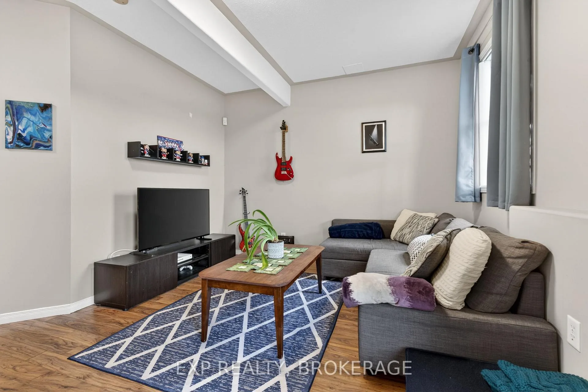 Photo 4 of 163 Guthrie Drive, Kingston, Rideau — HOMEH