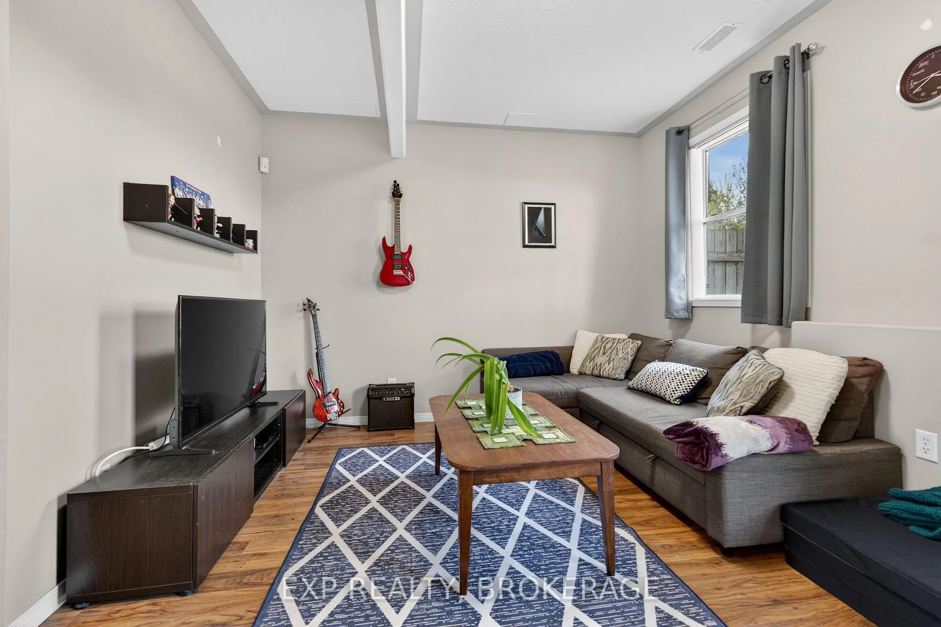 Photo 5 of 163 Guthrie Drive, Kingston, Rideau — HOMEH