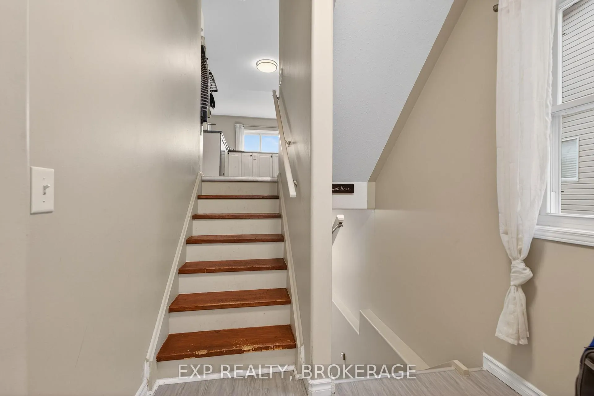 Photo 8 of 163 Guthrie Drive, Kingston, Rideau — HOMEH